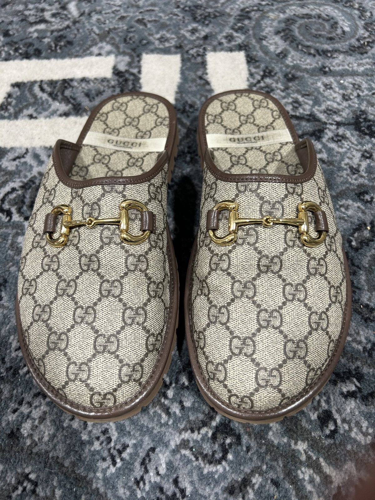 Gucci Slippers Size 9US
