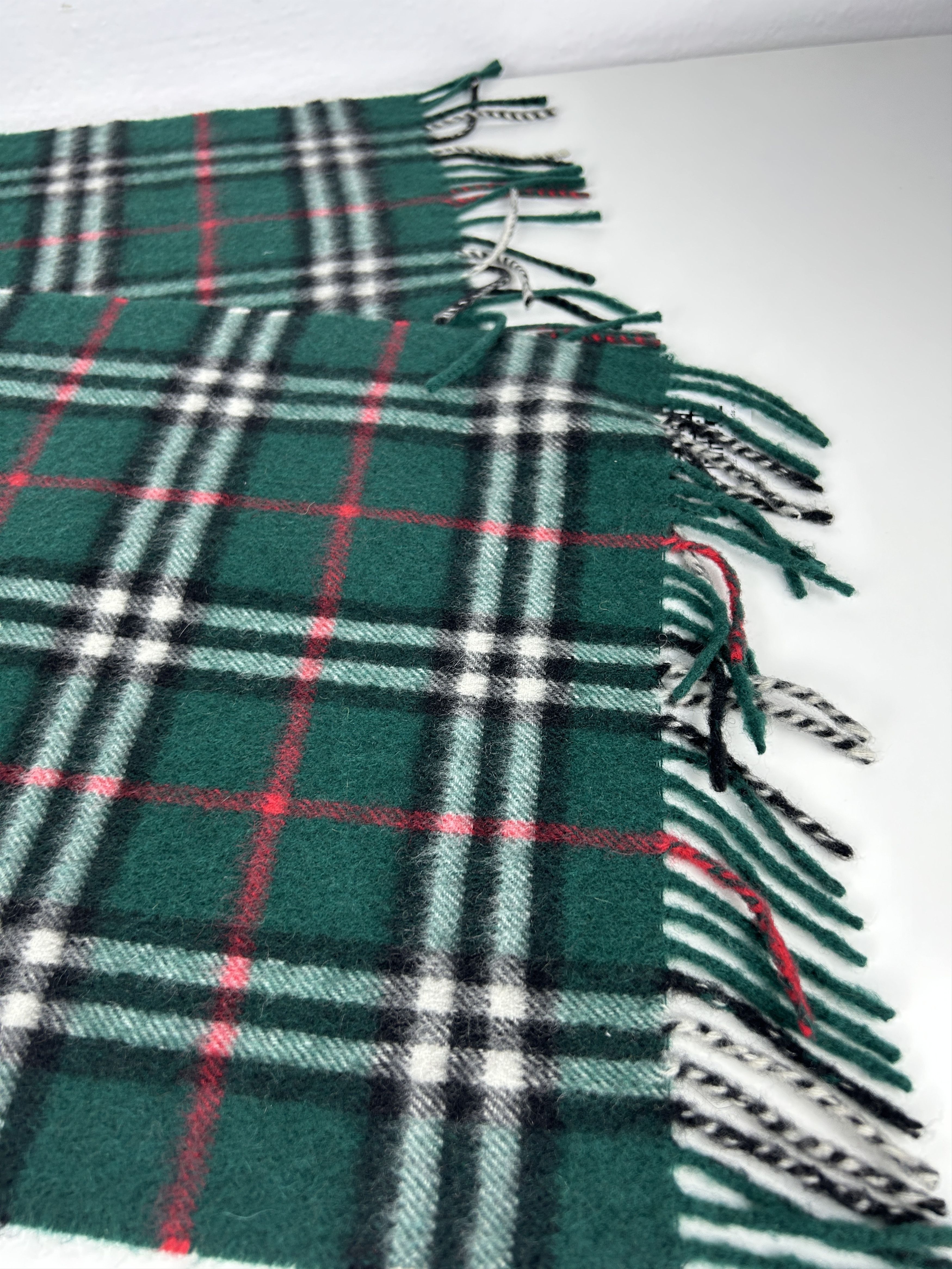 Burberry Vintage Burberry green nova check cashmere scarf Size ONE SIZE - 17 Thumbnail