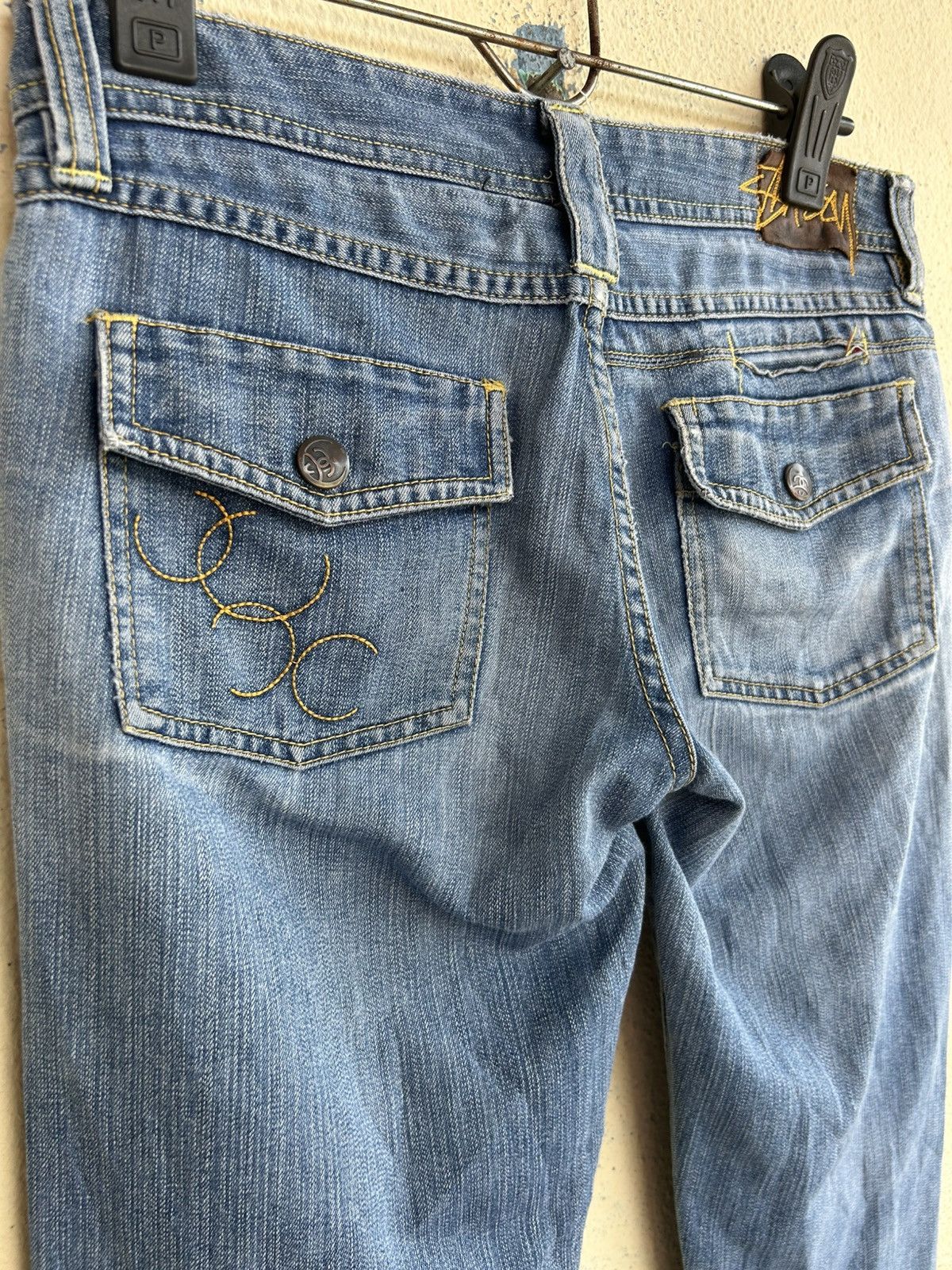 Stussy Stussy Semi Bootcut Distressed Jeans Size 26" / US 2 / IT 38 - 8 Thumbnail