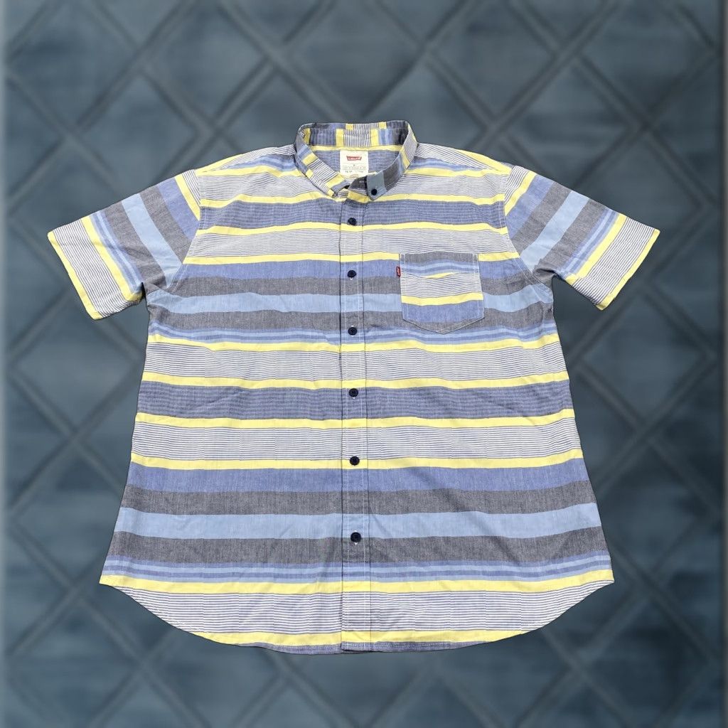 Levi's Levi's Shirt Mens XL Blue Striped Short Sleeve Button Up Casual Cotton Polyester Size US XL / EU 56 / 4 - 1 Thumbnail