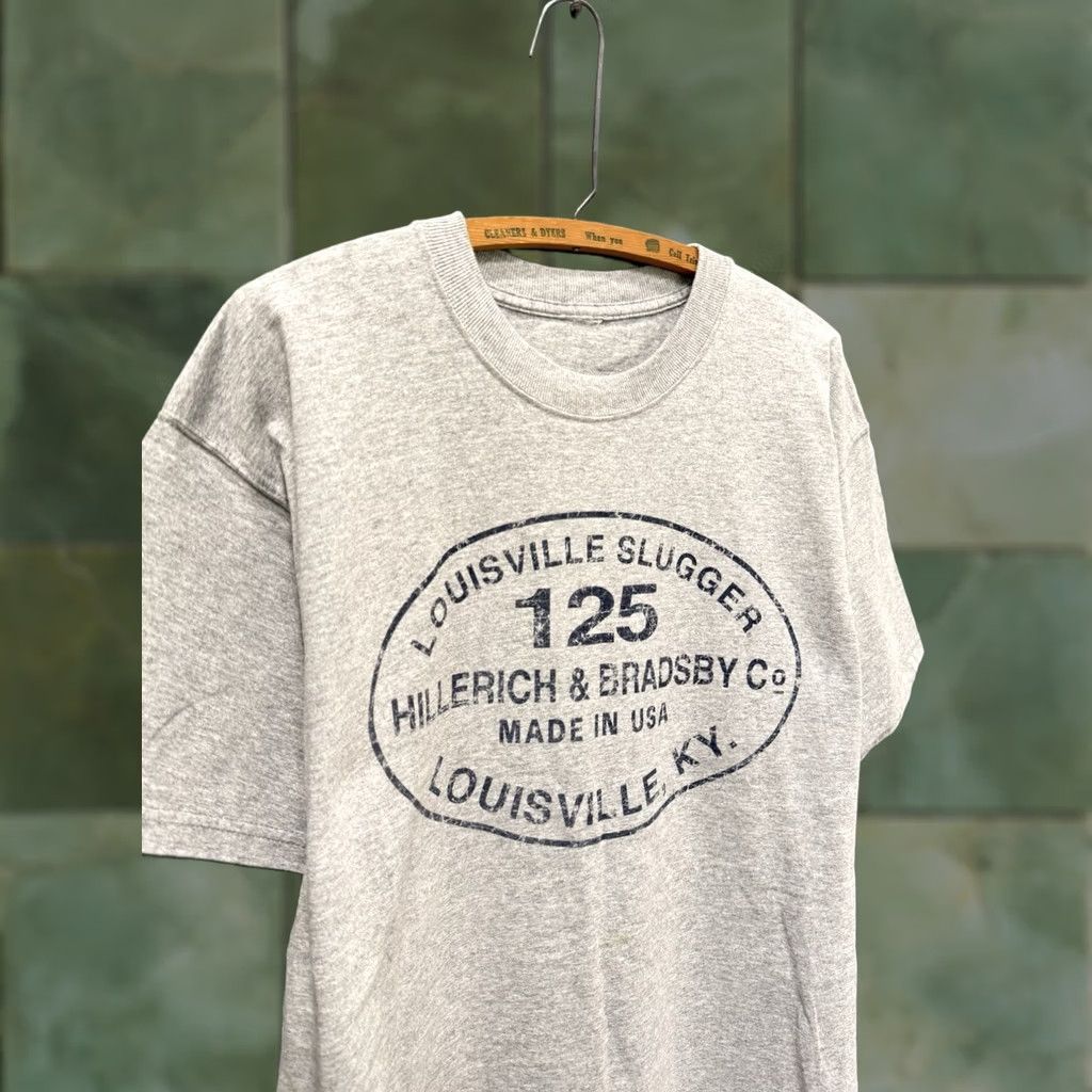 Vintage VINTAGE Louisville Slugger 90s Gray Baseball Tee Shirt L Men’s Size US L / EU 52-54 / 3 - 1 Thumbnail