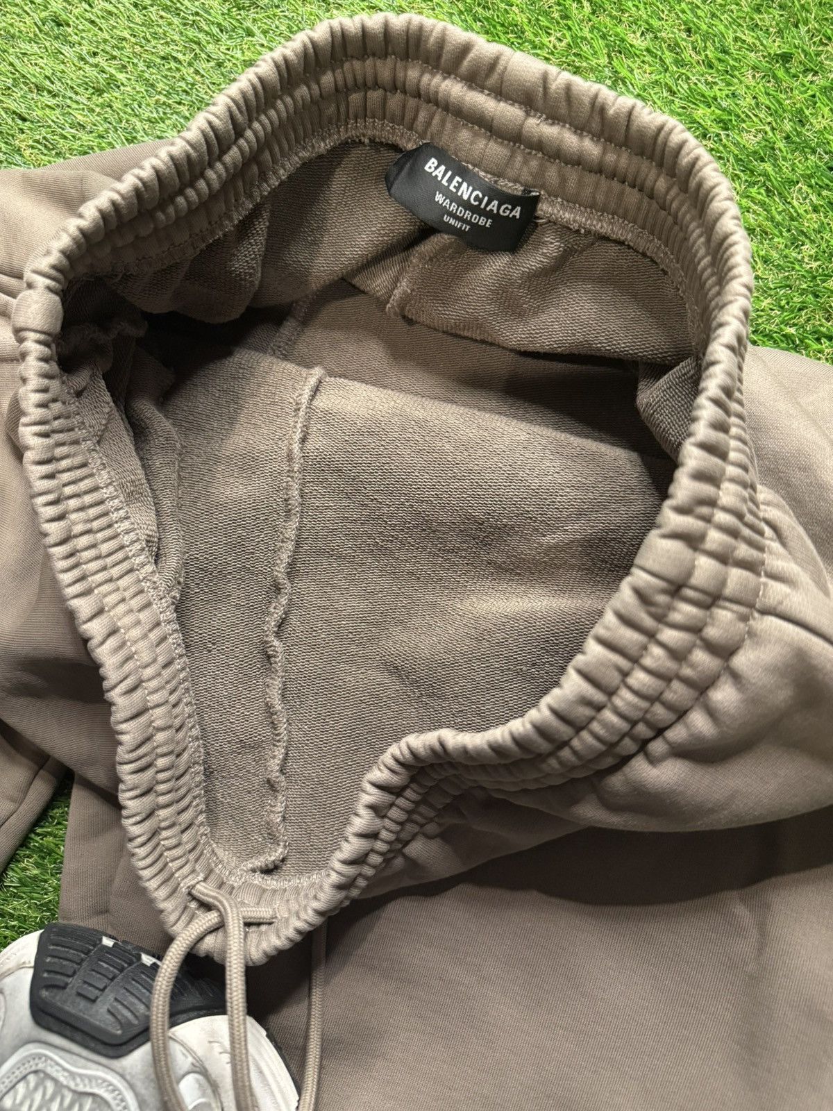Balenciaga Balenciaga Logo Over Sized Sweatpants Size US 30 / EU 46 - 7 Thumbnail