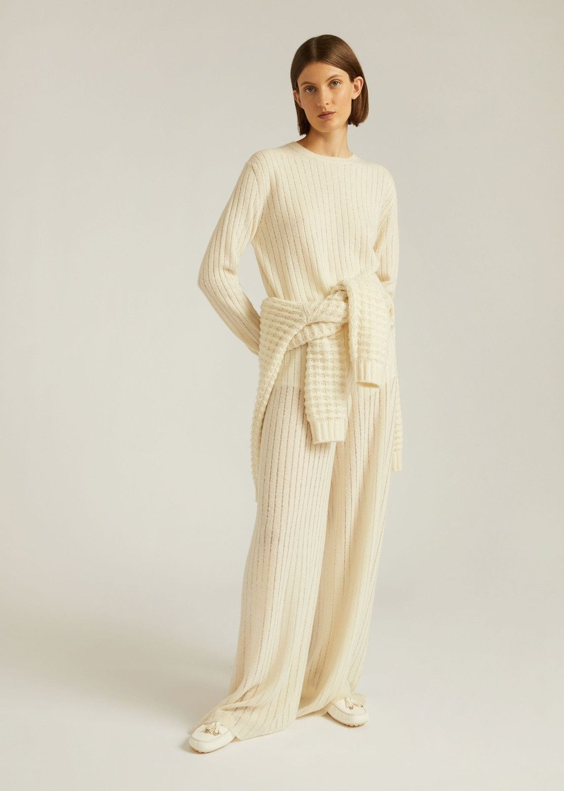 Loro Piana o1srvl11e0825 FAM7894 Gaiole Crewneck Sweater in Cream Size S / US 4 / IT 40 - 2 Thumbnail