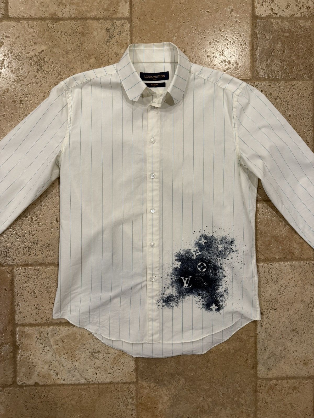 Louis Vuitton Louis Vuitton x Virgil Pin Striped Monogram Spray Logo Shirt Size US S / EU 44-46 / 1 - 7 Thumbnail