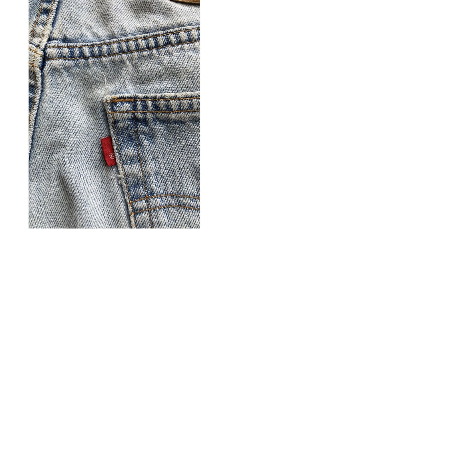 Levi's VINTAGE Levi's 550 Jeans Mens 33x32 (Fits 31x31) Light Wash Relaxed Tapered USA Made 80s 90s Western Size US 33 - 9 Thumbnail