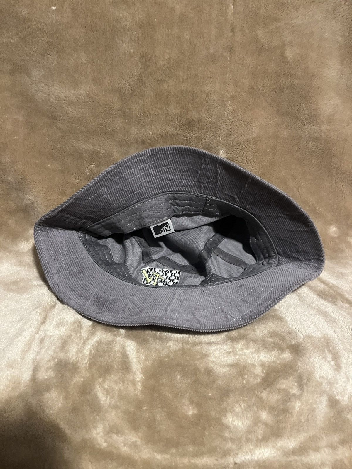 Adidas MTV Embroidered Music Television Grey Corduroy Bucket Hat Size ONE SIZE - 6 Thumbnail