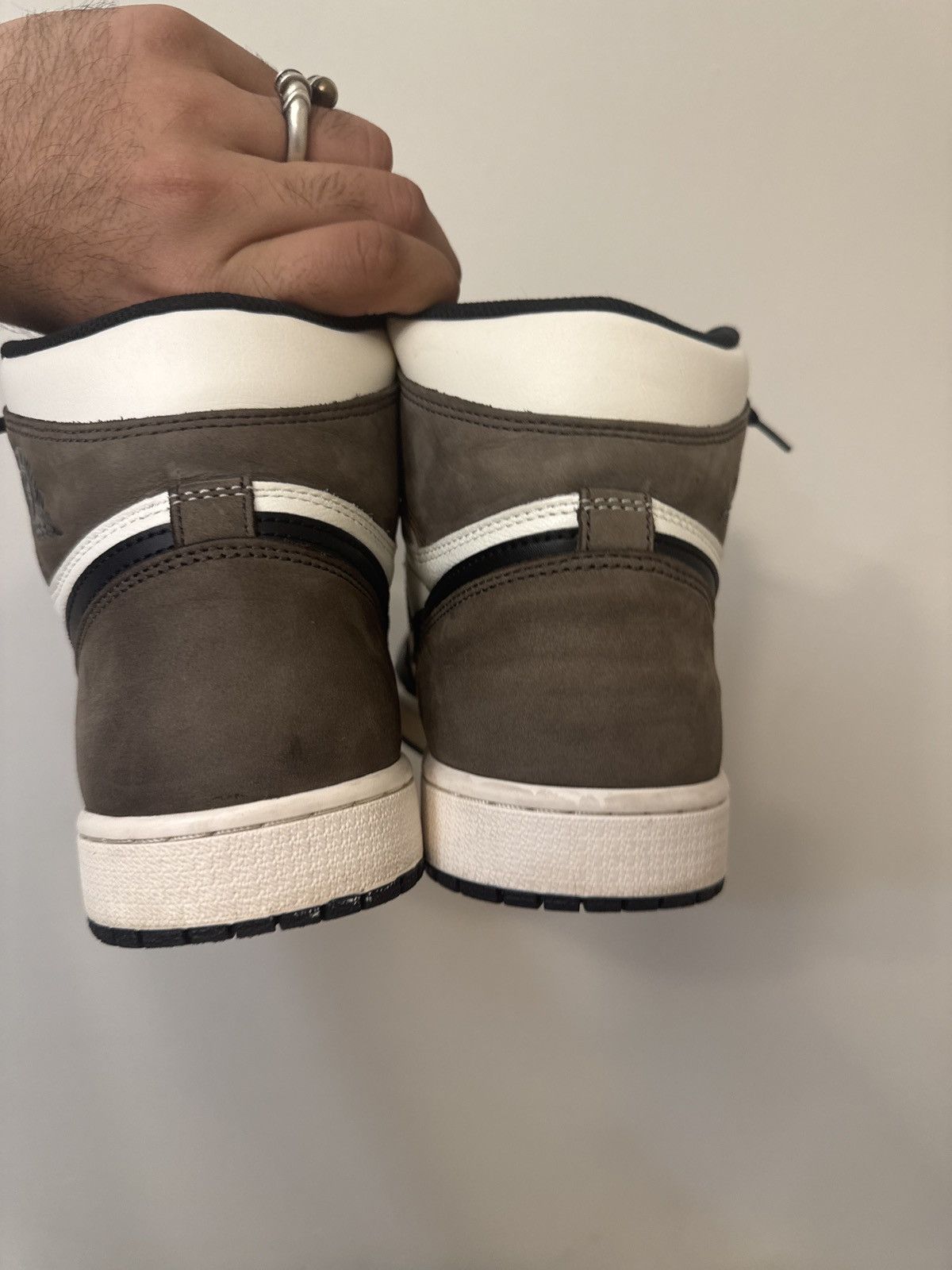Nike AIR JORDAN 1 RETRO HIGH OG. Size US 10 / EU 43 - 4 Thumbnail