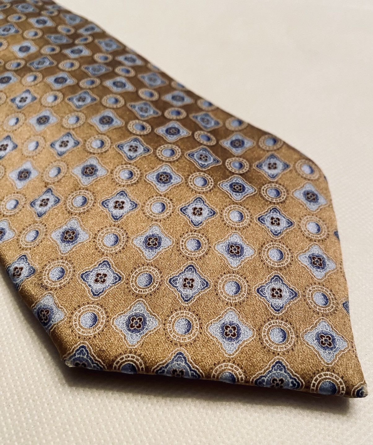 Ermenegildo Zegna Ermenegildo Zegna 🇮🇹 metallic gold/light blue ombré silk tie Size ONE SIZE - 6 Thumbnail