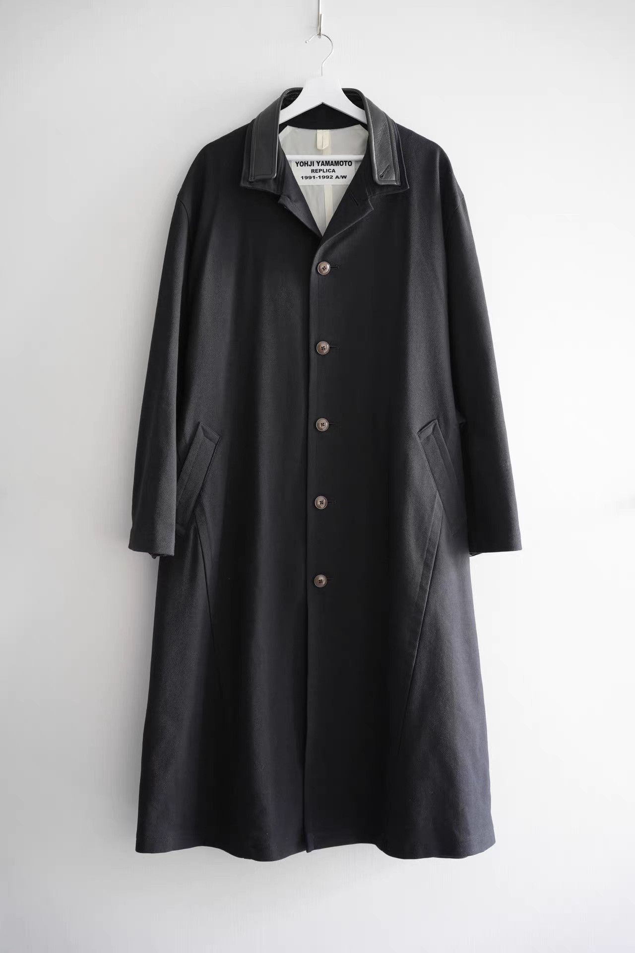 Yohji Yamamoto Black Long Button-Front Coat Size US M / EU 48-50 / 2 - 1 Thumbnail
