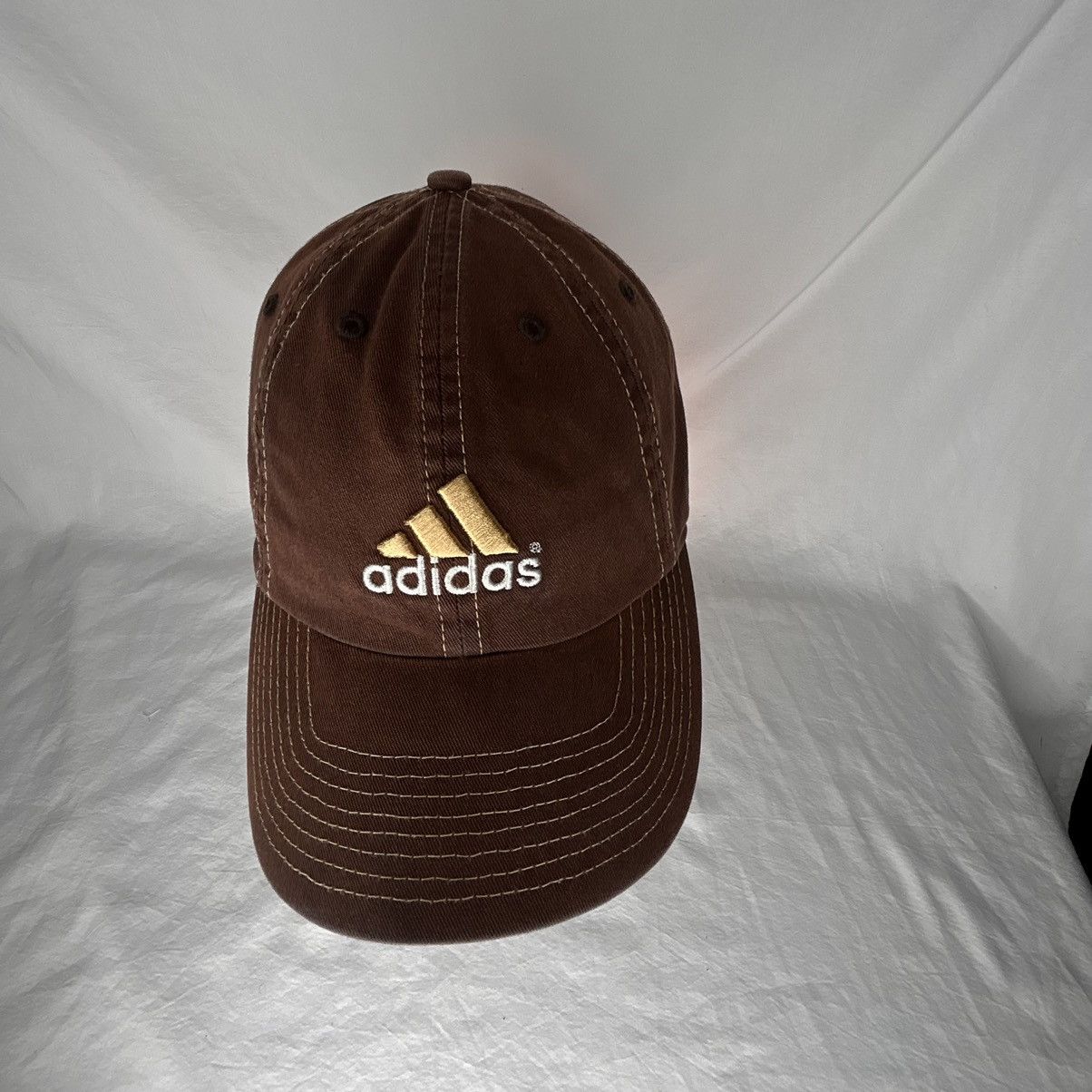 Adidas Vtg Y2K Adidas Brown Embroidered Logo Strapback Dad Hat Size ONE SIZE - 2 Thumbnail
