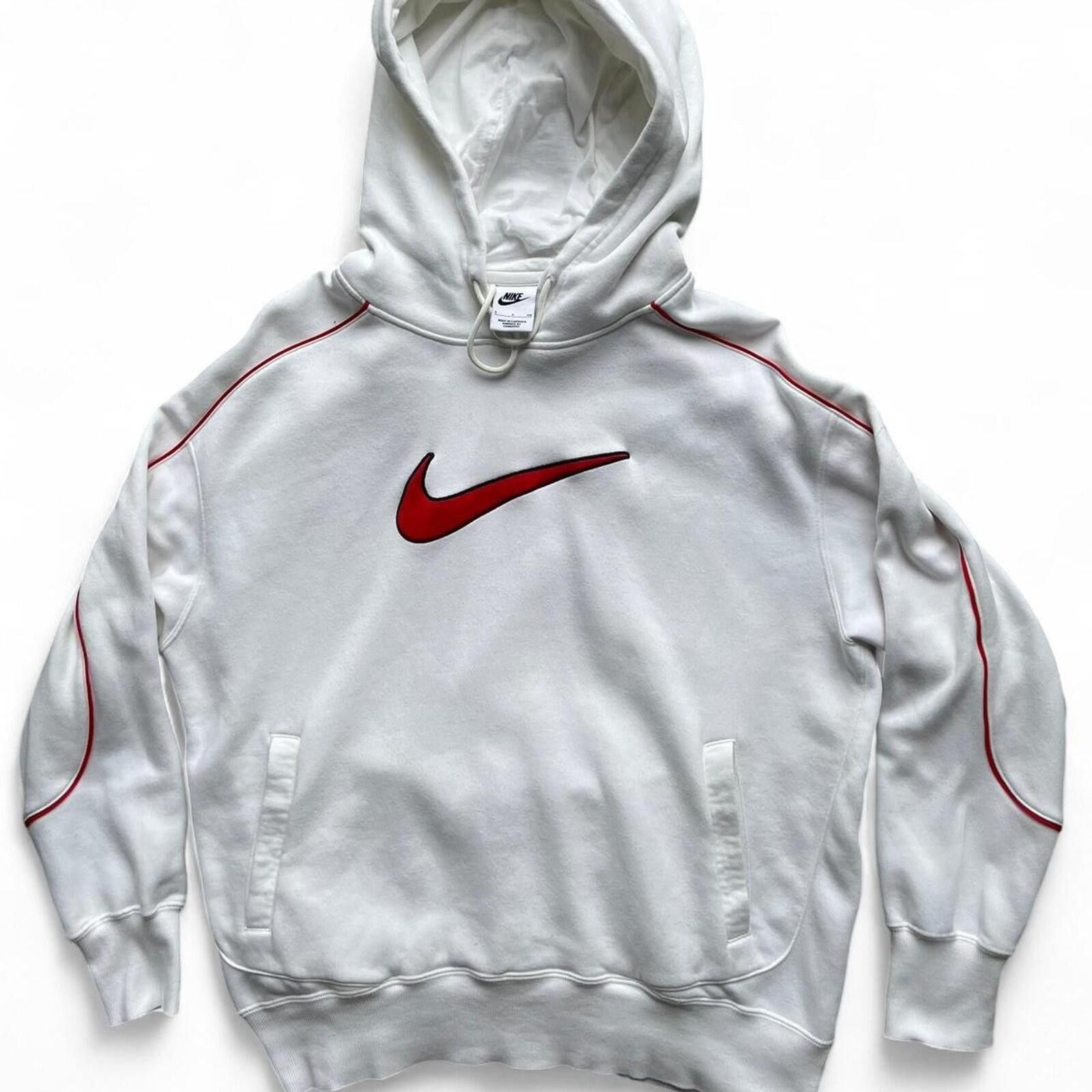 Nike Women’s Oversized Nike Swoosh Sportswear Boyfriend Hoodie Size XL / US 12-14 / IT 48-50 - 1 Thumbnail