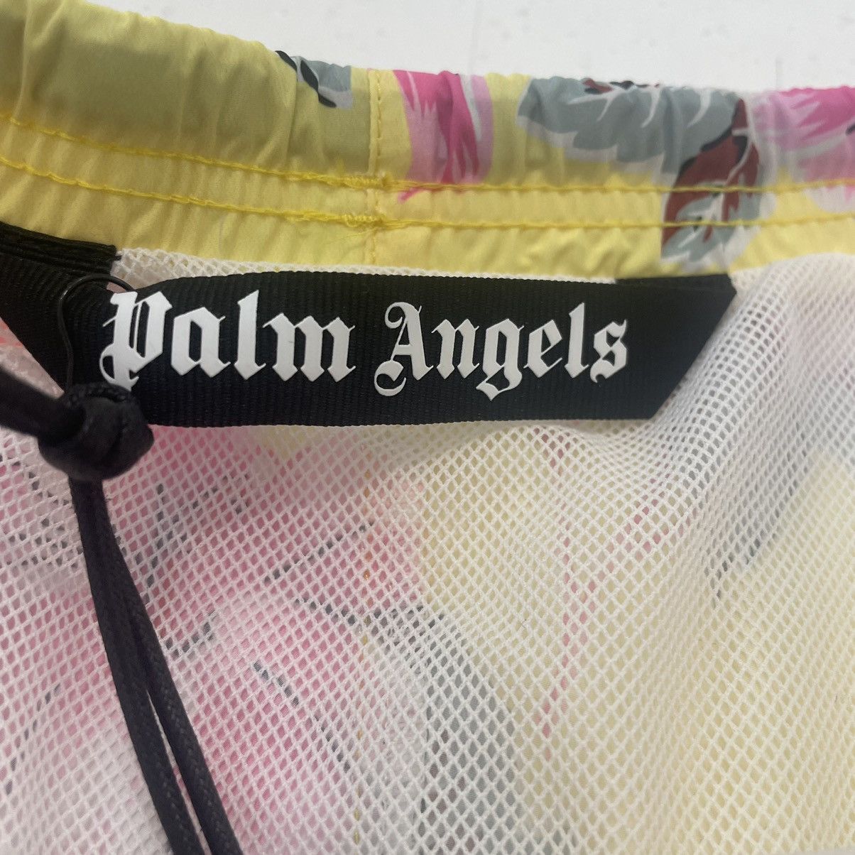Palm Angels Palm Angels Hibiscus Swim Shorts Size M Size US 32 / EU 48 - 3 Thumbnail