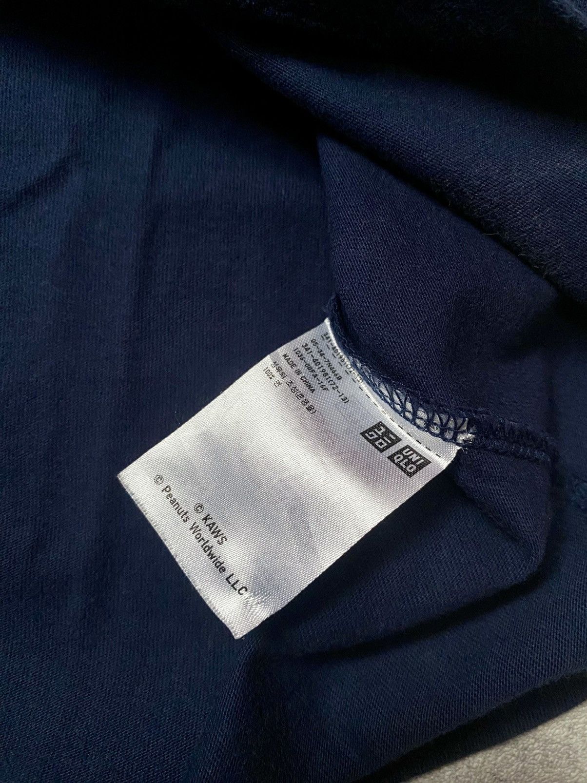 Kaws × Peanuts × Uniqlo Kaws X Peanuts Uniqlo tshirt Size US XL / EU 56 / 4 - 7 Thumbnail