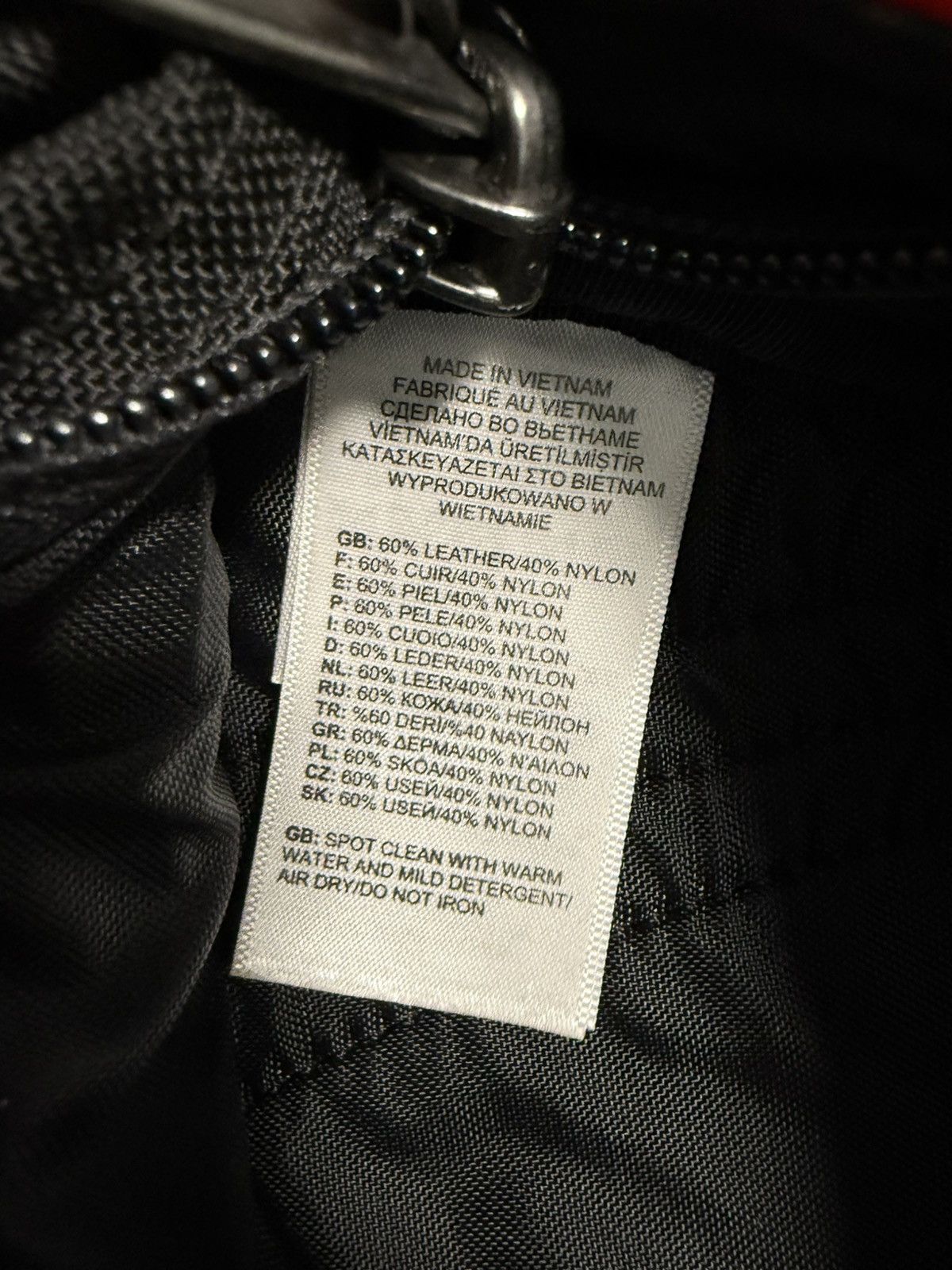 Supreme × The North Face Supreme The North Face Leather Roo pack waist bag Size ONE SIZE - 7 Thumbnail