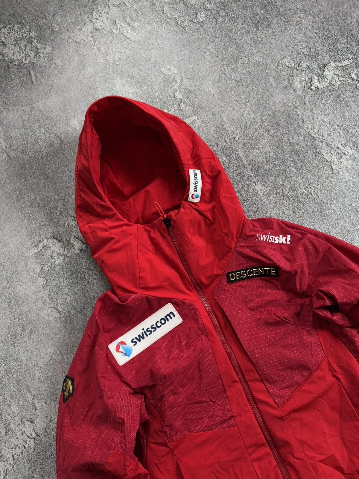 Descente Descente 38/M Wmns Swisscom ski snowboarding jacket zip Size M / US 6-8 / IT 42-44 - 7 Thumbnail