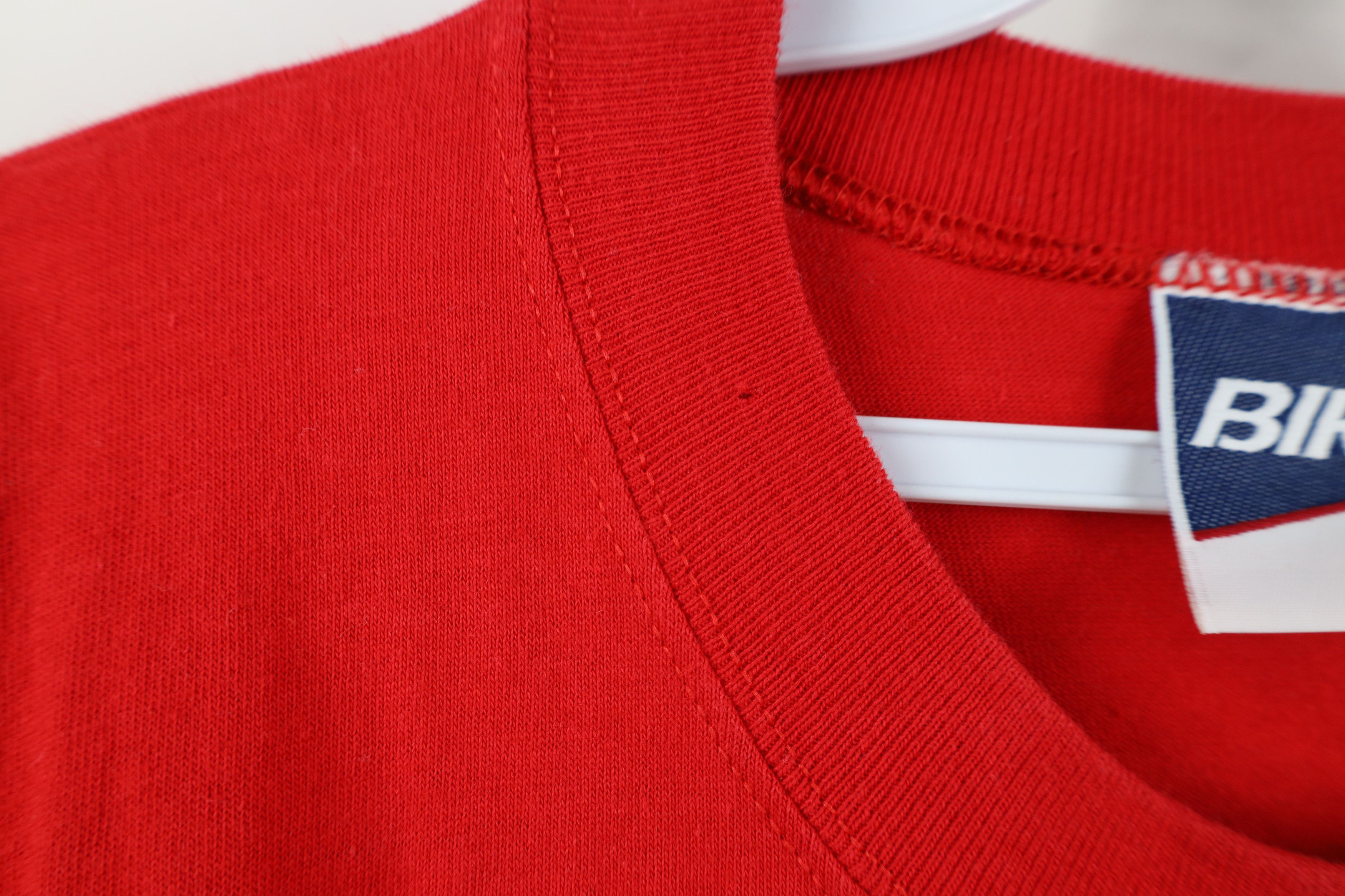 Vintage Vintage 90s Red Wings Hockey Short Sleeve T-Shirt Red USA Size US XL / EU 56 / 4 - 7 Thumbnail