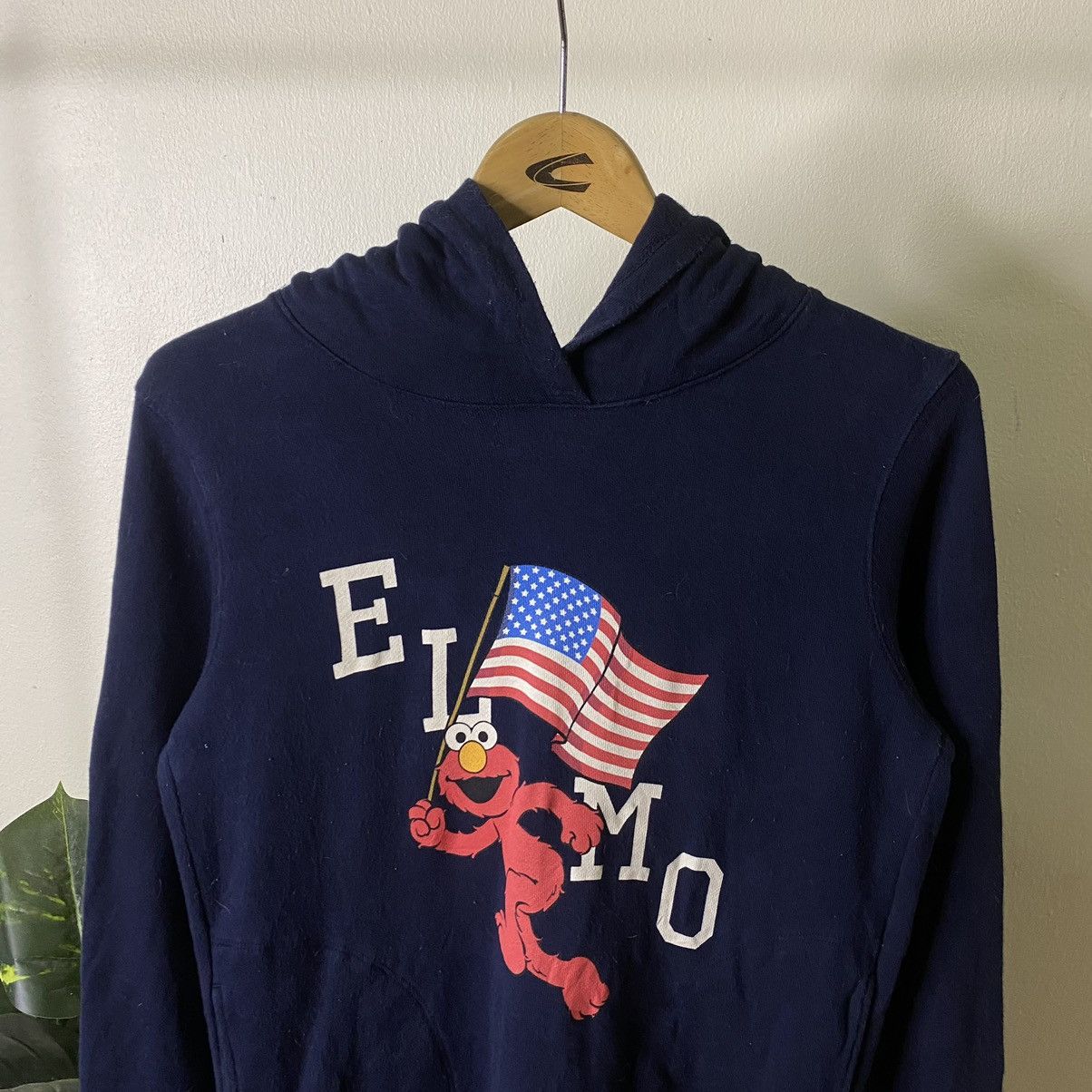 Cartoon Network × Uniqlo × Vintage Uniqlo x Sesame Street Elmo USA Flag Collaboration Hoodie Size US M / EU 48-50 / 2 - 2 Thumbnail