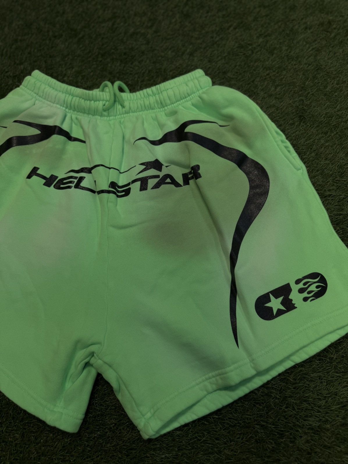 HELLSTAR Hellstar Sports Green Shorts Size XS (NEW) Size US 28 / EU 44 - 2 Thumbnail