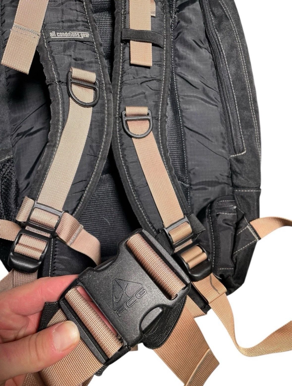 Nike ACG Vintage 90s Nike ACG Backpack Size ONE SIZE - 6 Thumbnail