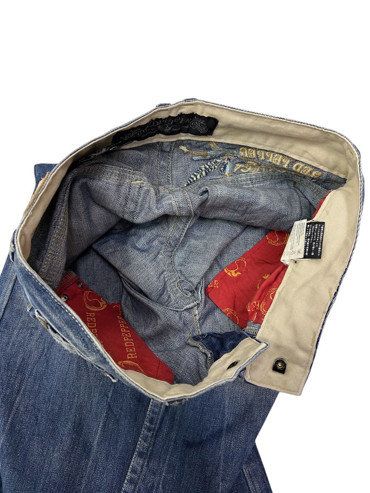 Japanese Brand × Vintage Red Pepper Y2K Wide-Leg Flare Distressed Jeans Embroidered Size US 30 / EU 46 - 8 Thumbnail