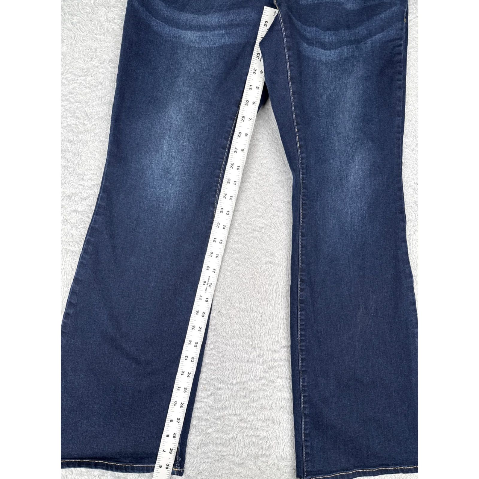 Old Navy Old Navy Rockstar Jeans 32x31 Dark Wash Bootcut Stretch Denim 90s Womens Size 24" / US 00 / IT 34 - 7 Thumbnail