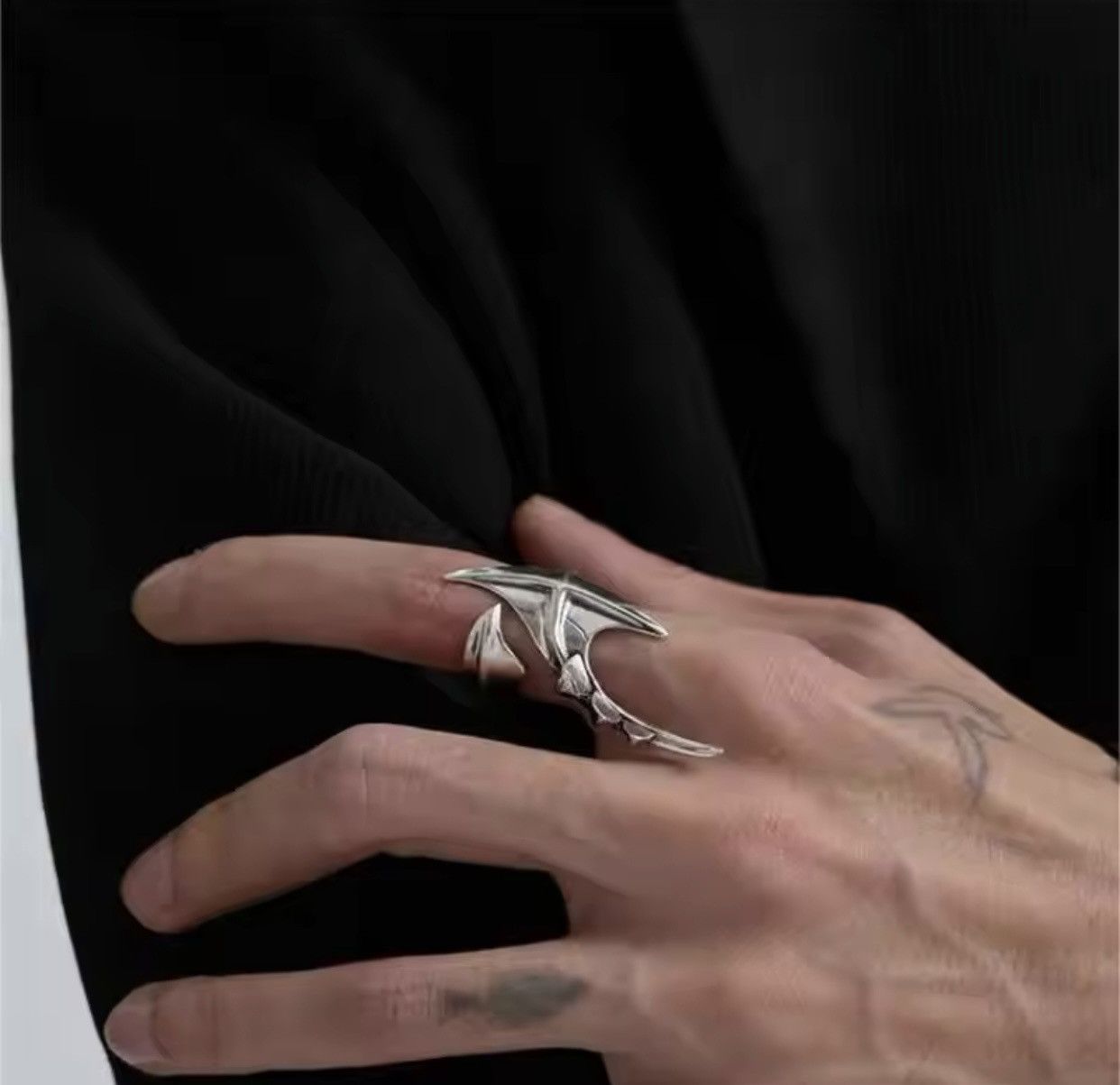 Jewelry Cyberpunk Alien Irregular Ring Size ONE SIZE - 3 Thumbnail