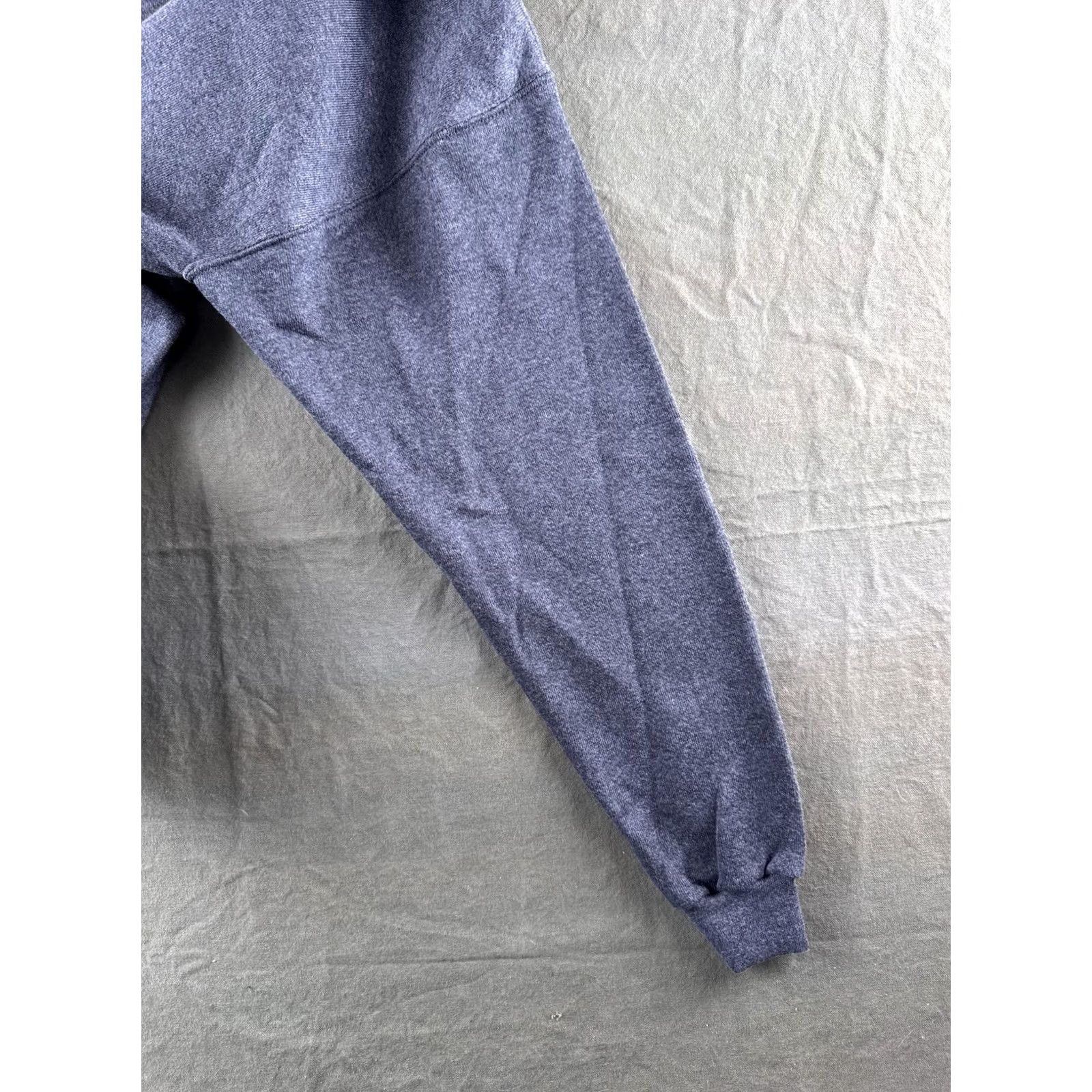 Vintage VINTAGE Britannia Heavyweight Gray Sweatshirt Medium 90s Crewneck Deadstock Mens Size US M / EU 48-50 / 2 - 5 Thumbnail