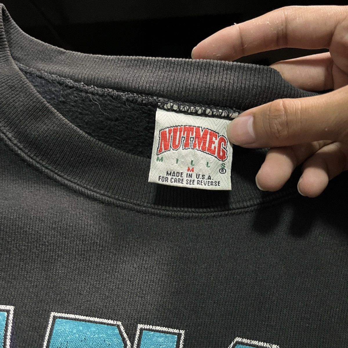 Nutmeg ‘94 Charlotte Hornets Crewneck Size US L / EU 52-54 / 3 - 3 Thumbnail