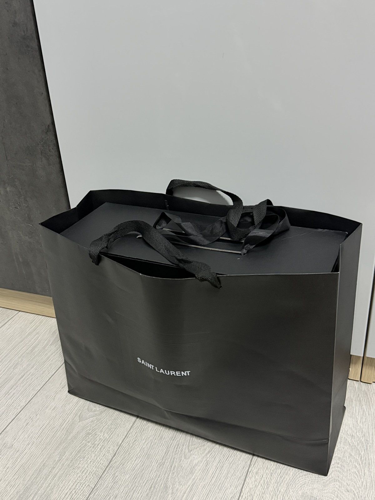 Saint Laurent Paris Saint Laurent Loulou Bag Size ONE SIZE - 3 Thumbnail