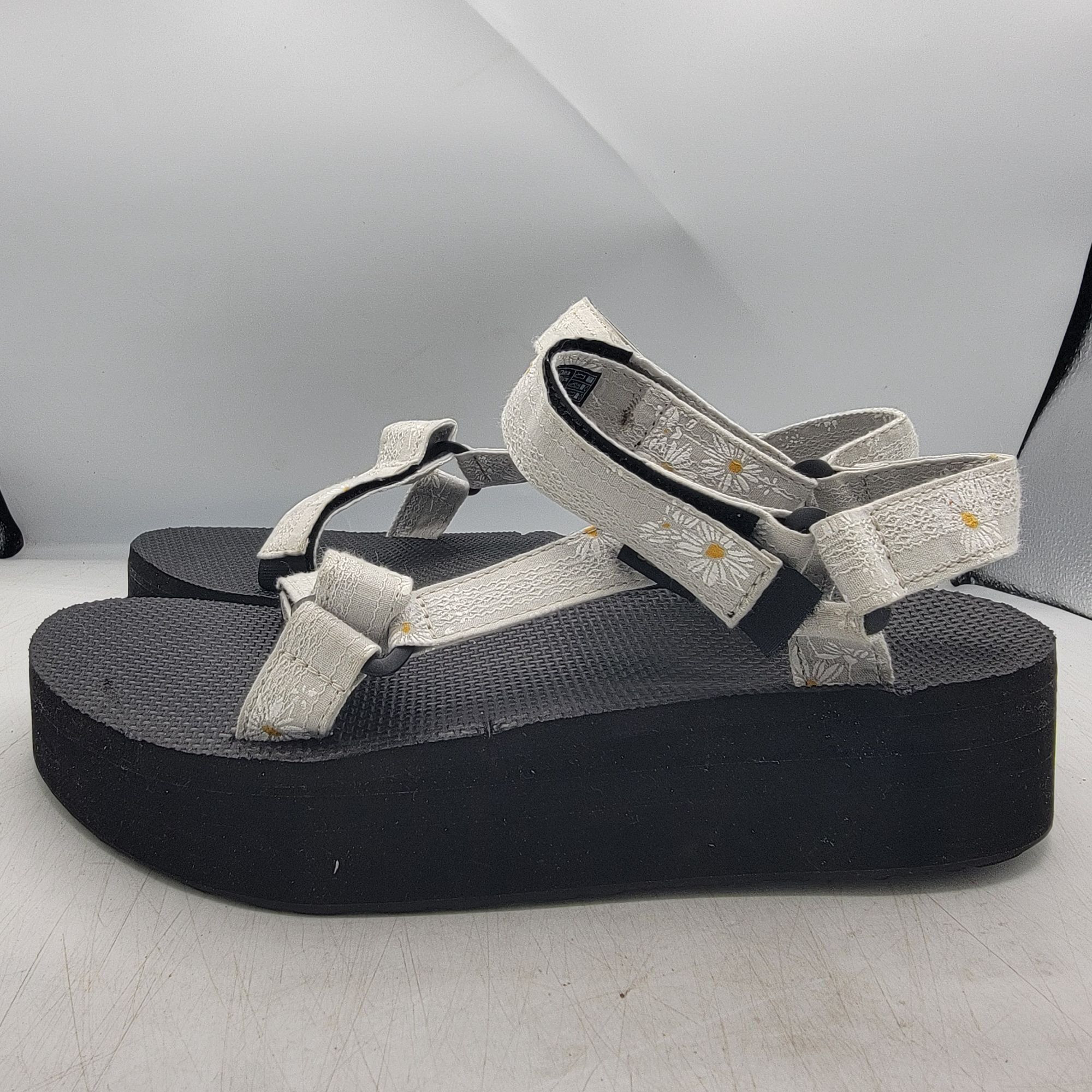 Teva Teva Flatform Universal Gloriosa Womens 11 Platform Floral S Size US 11 / IT 41 - 11 Thumbnail