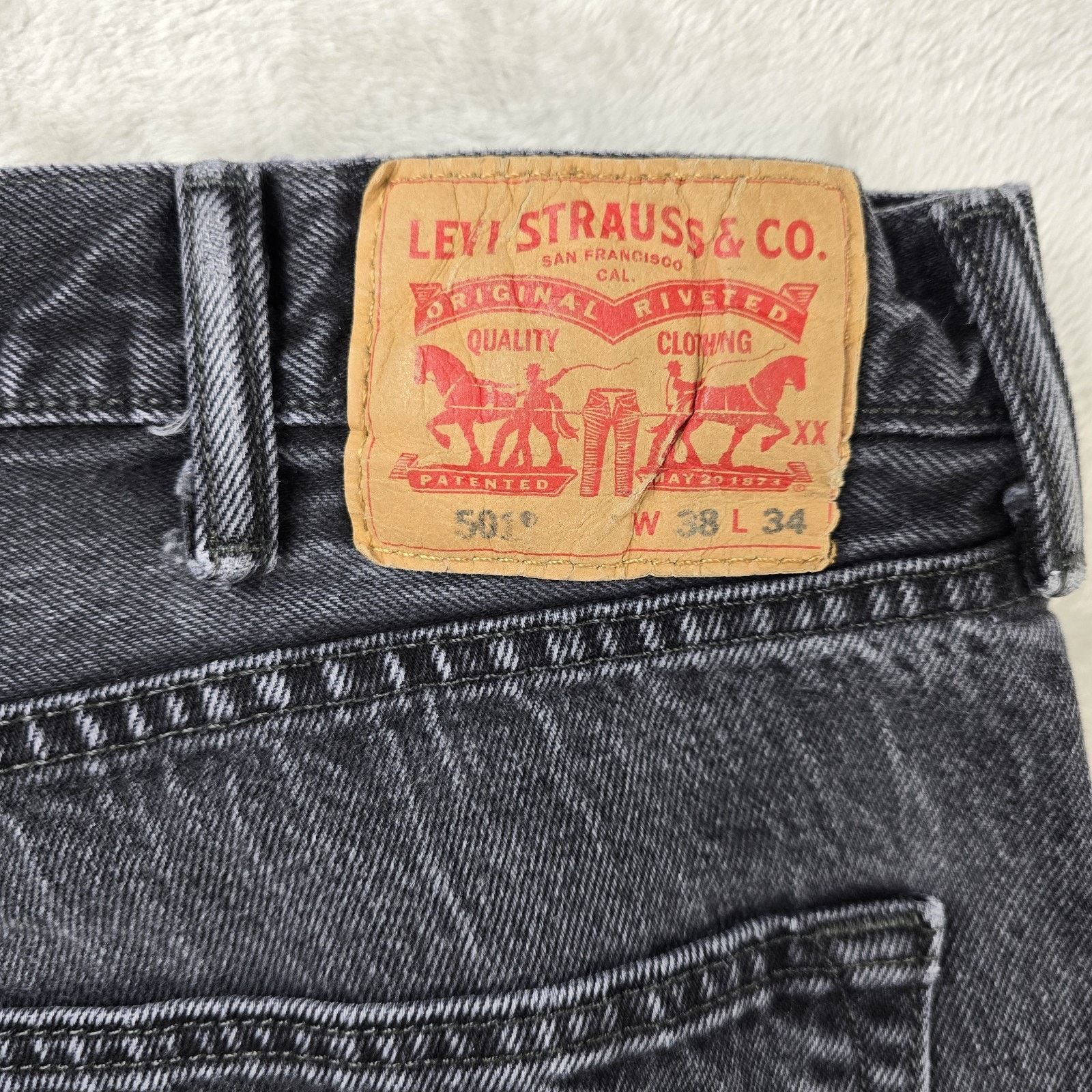 Levi's Levis 501 Mens Black Button Fly Jeans 38x31 Straight Leg Size US 38 / EU 54 - 8 Thumbnail