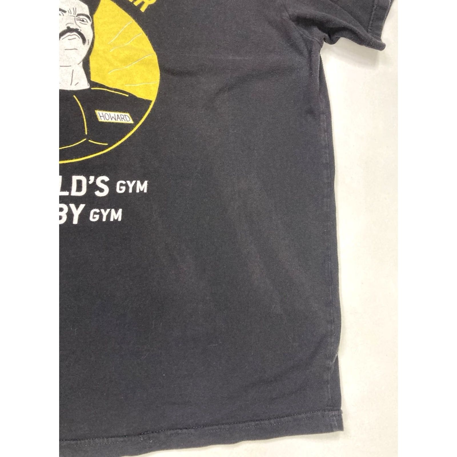 Vintage VINTAGE Gold's Gym Graphic T-shirt Men XL Black Logo Crew Neck Short Sleeve Disney? Size US XL / EU 56 / 4 - 3 Thumbnail