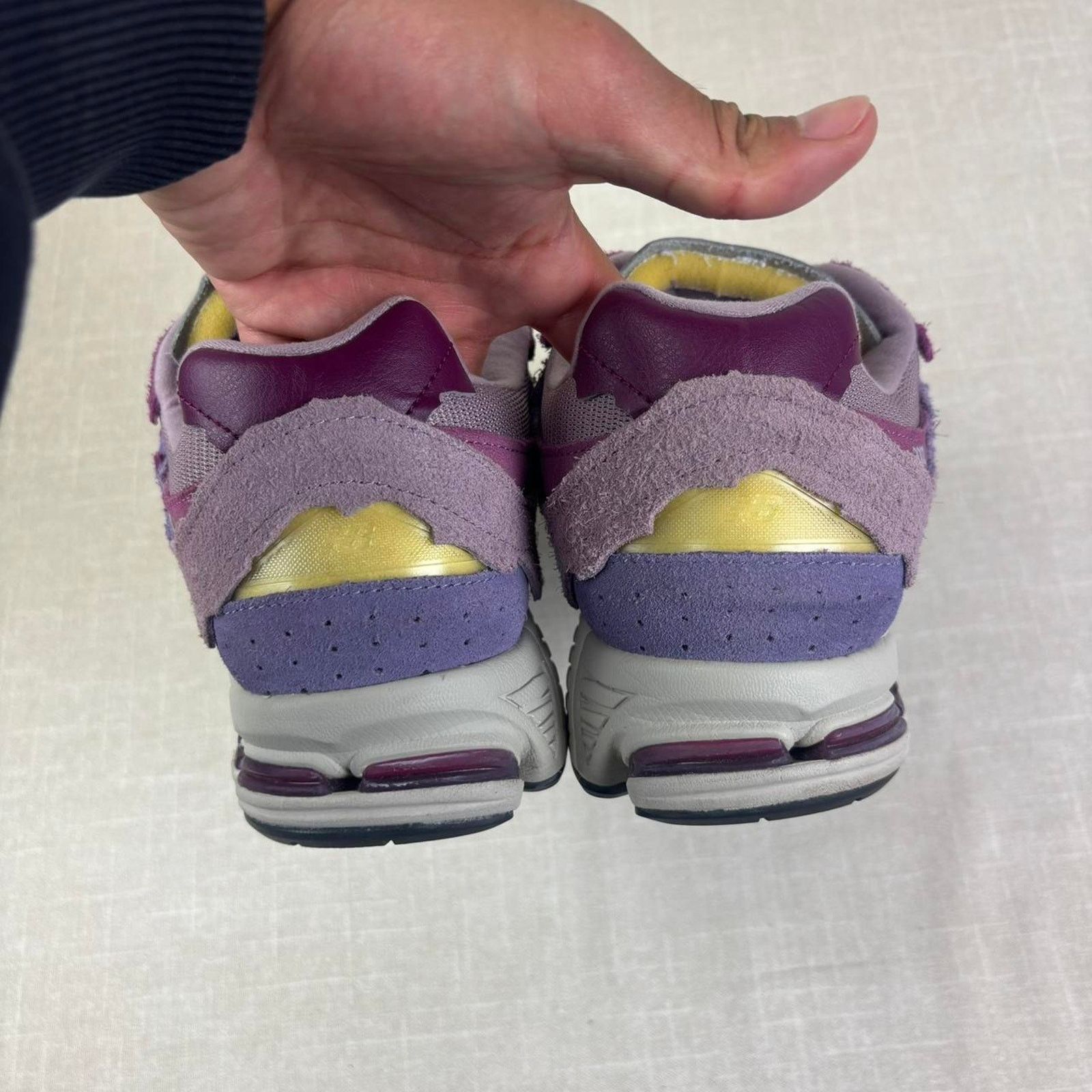 New Balance 🦄 2022 New Balance 2002R Protection Pack “Pink” 10M Size US 10 / EU 43 - 6 Thumbnail