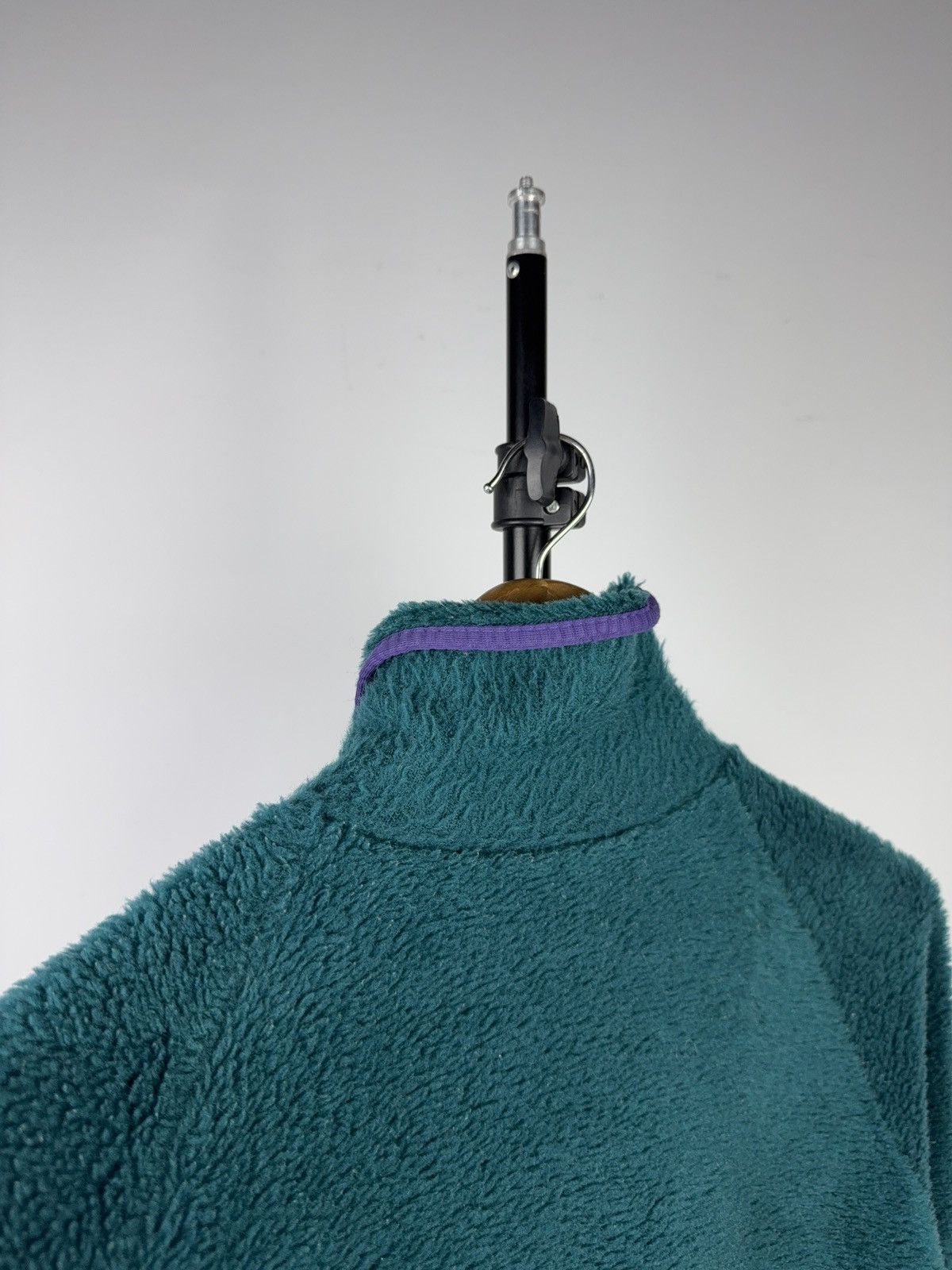 Helly Hansen Vintage Helly Hansen High Pile Fleece Jacket Green Purple Size US M / EU 48-50 / 2 - 13 Thumbnail