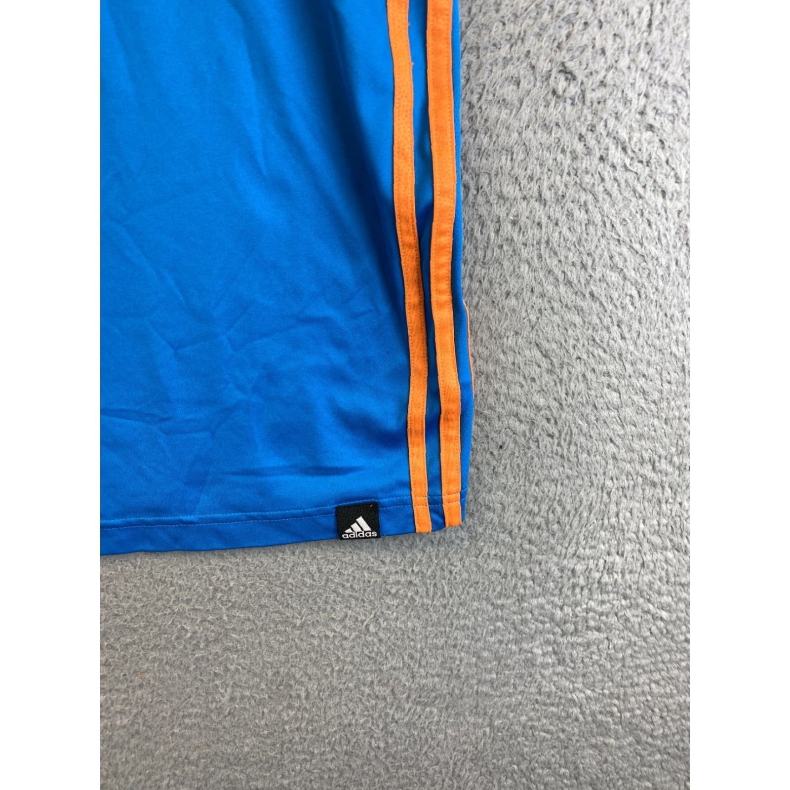 Adidas adidas Shirt Mens M Blue running shirt Short Sleeve Hiking T/ 33-52 Size US M / EU 48-50 / 2 - 2 Thumbnail