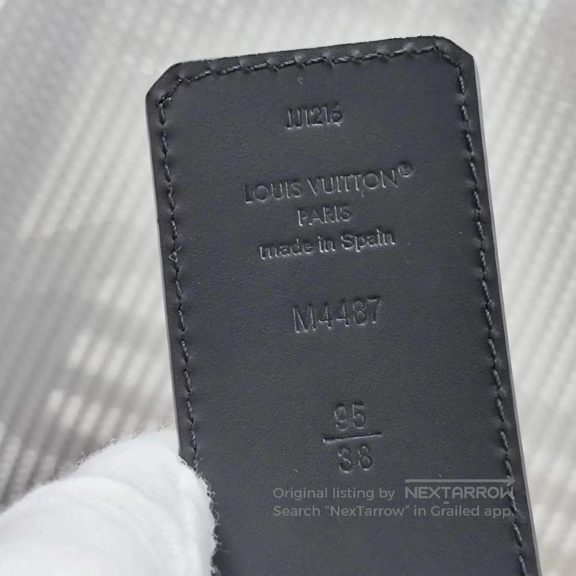 Louis Vuitton Black Textured Leather Belt with Buckle. Size ONE SIZE - 3 Thumbnail