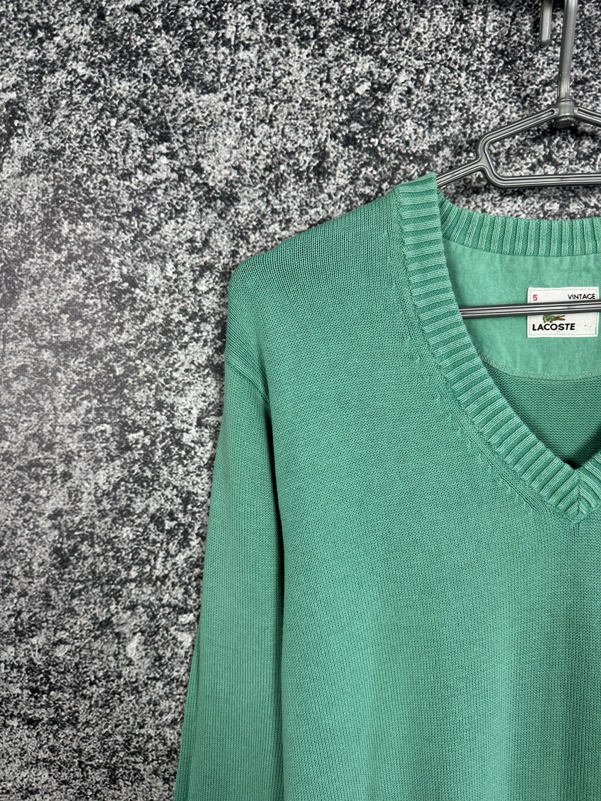 Lacoste Men’s Lacoste Vintage Washed V-Neck Sweater Pullover Size 5 Size US L / EU 52-54 / 3 - 3 Thumbnail