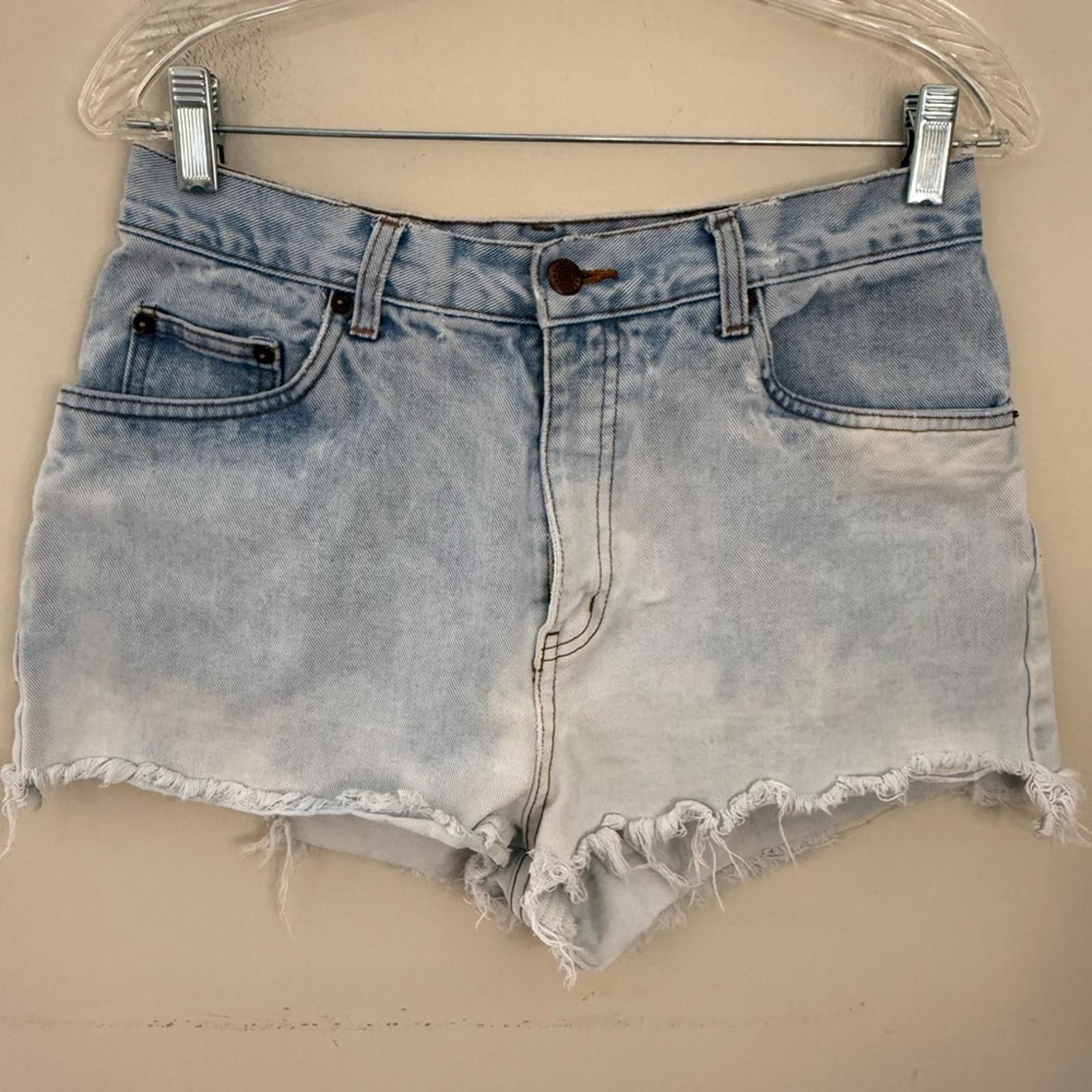 Bill Blass Bill Blass distressed hombre faded cotton jean shorts SZ 10 Size 32" / US 10 / IT 46 - 5 Thumbnail