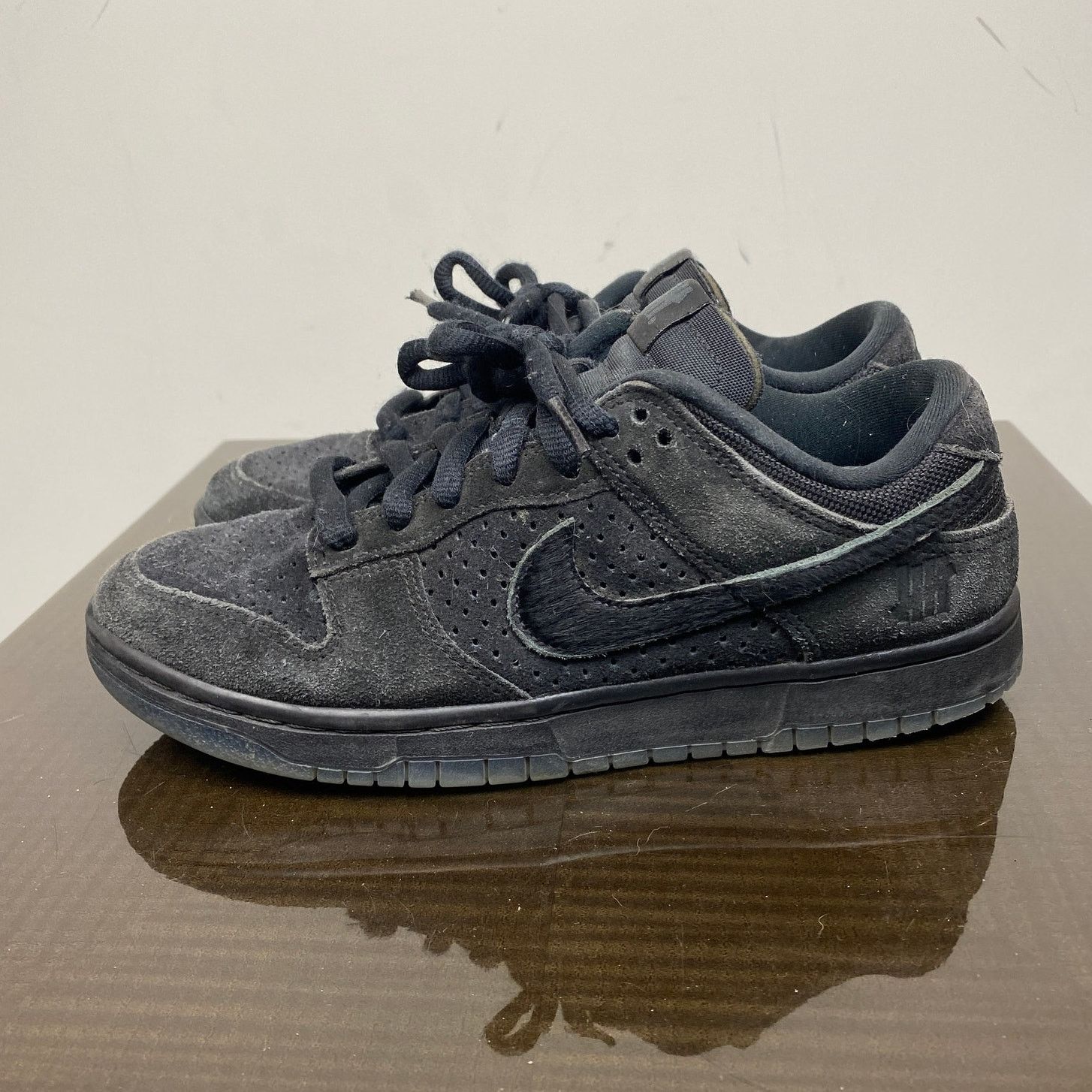 Nike × Undefeated Nike Dunk Low SP Undefeated 5 On It Black Sneakers Men's 7 Size US 7 / EU 40 - 5 Thumbnail