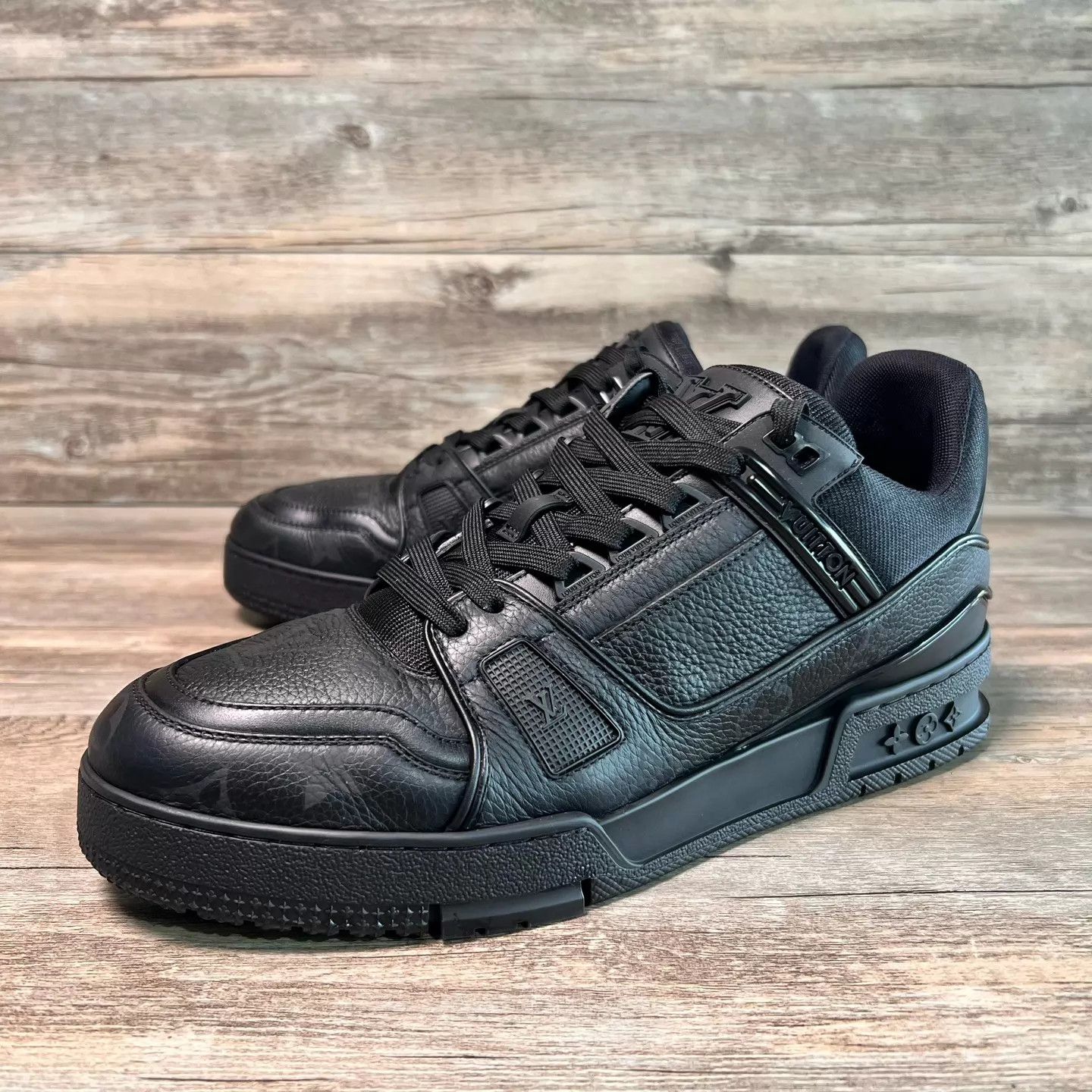 Louis Vuitton LV Black Monogram Trainer UK7.5/41.5 98New Size US 8.5 / EU 41-42 - 1 Thumbnail