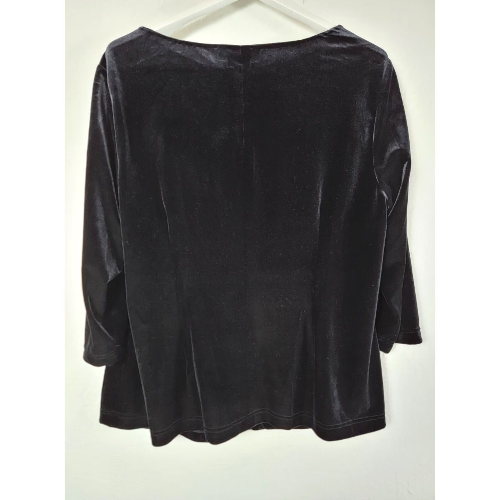 Adrianna Papell Adrianna Papell Evening Essentials Blouse Women 2X Black Velvet Sequin V-Neck 3/4 Sleeve Size XXL / US 16-18 / IT 52-54 - 2 Thumbnail