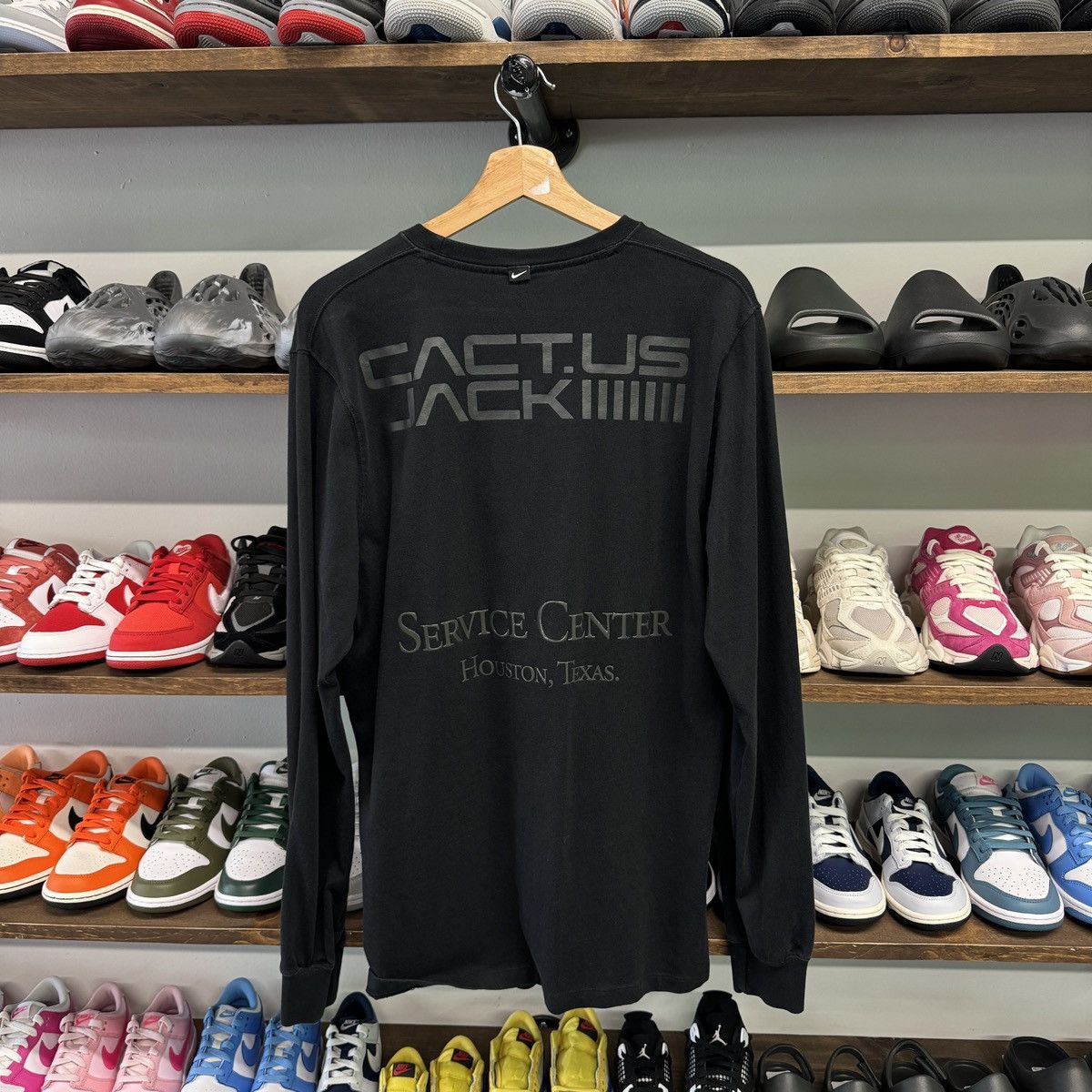 Nike × Travis Scott Nike x Cactus Jack Houston service center long sleeve Size US L / EU 52-54 / 3 - 2 Thumbnail