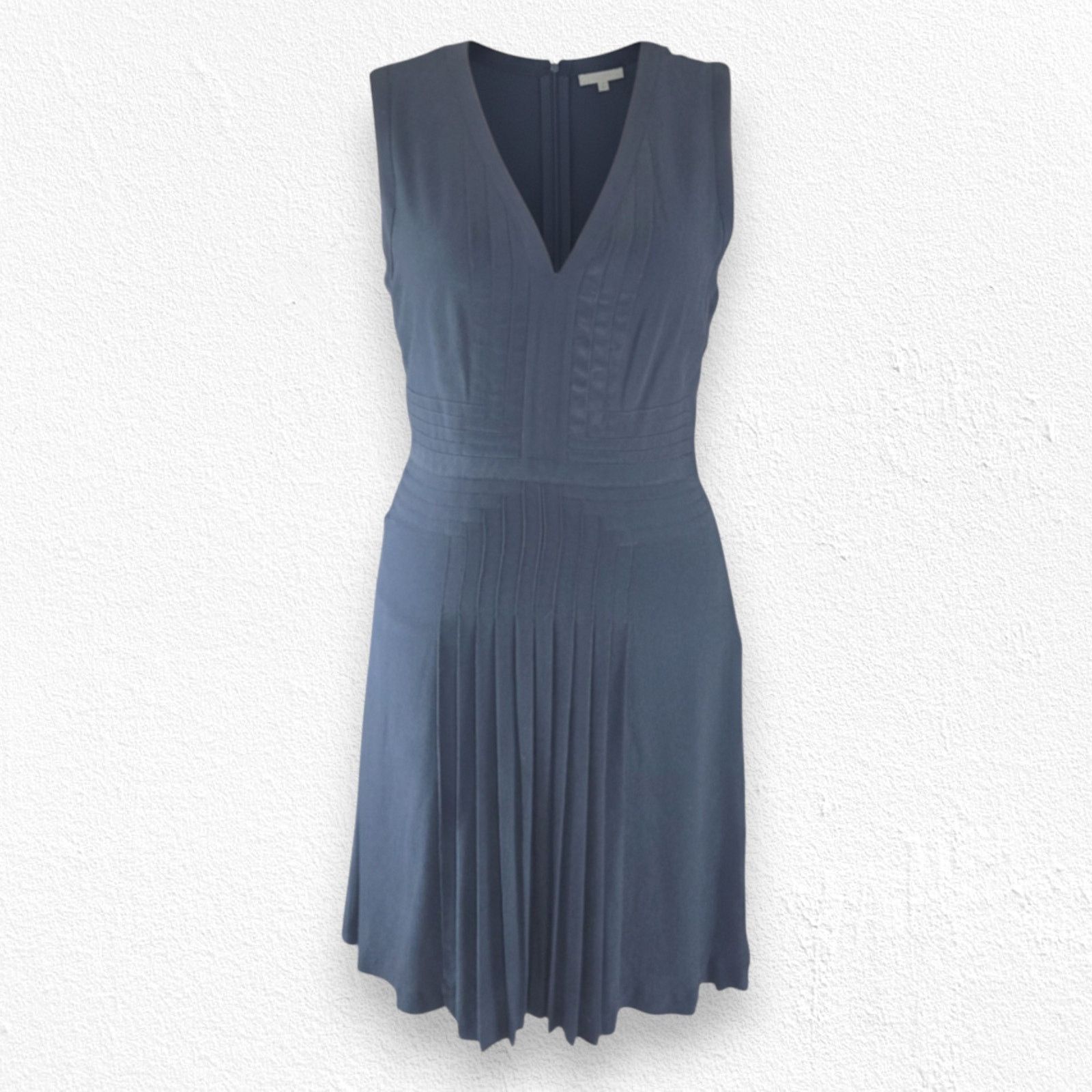 Equipment Equipment Navy Eclipse Midi Norice Dress Size 10 $450 Size L / US 10 / IT 46 - 1 Thumbnail