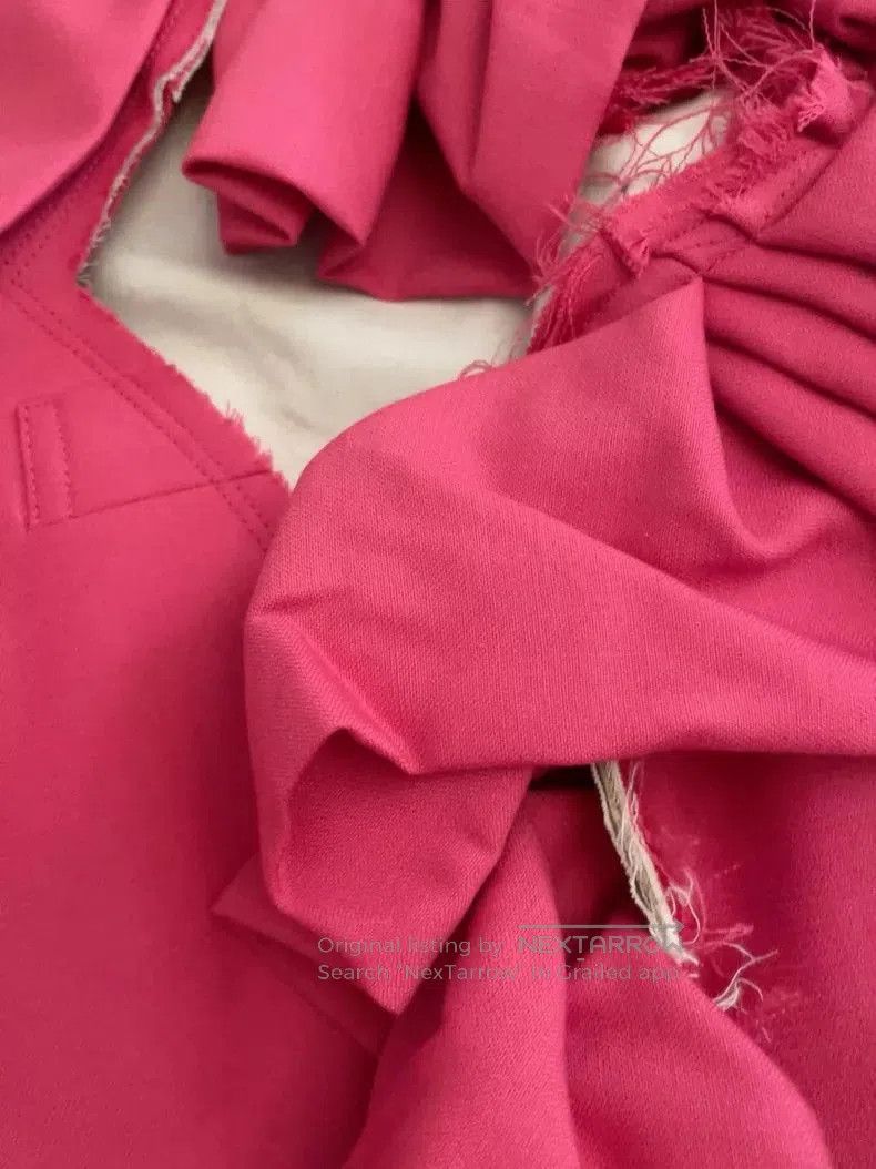 Comme des Garcons CDG Runway Pink Wool Blazer S . Size US S / EU 44-46 / 1 - 3 Thumbnail