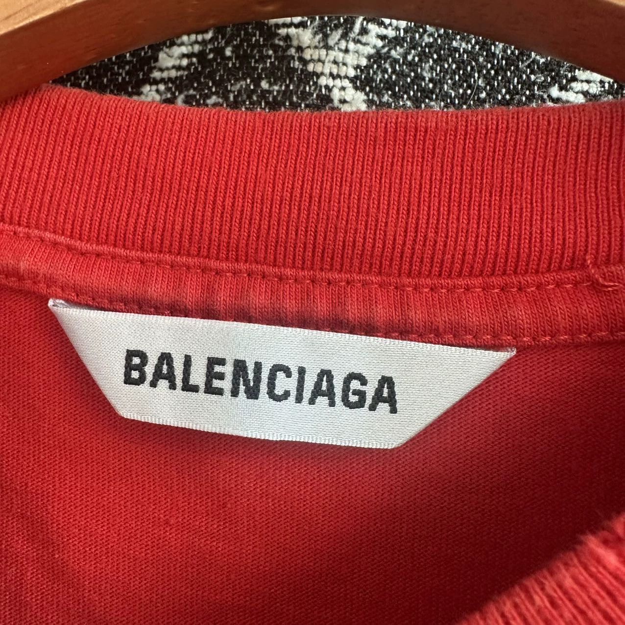 Balenciaga Balenciaga distressed red wave-embroidered tee XS 98 New Size XS / US 0-2 / IT 36-38 - 4 Thumbnail