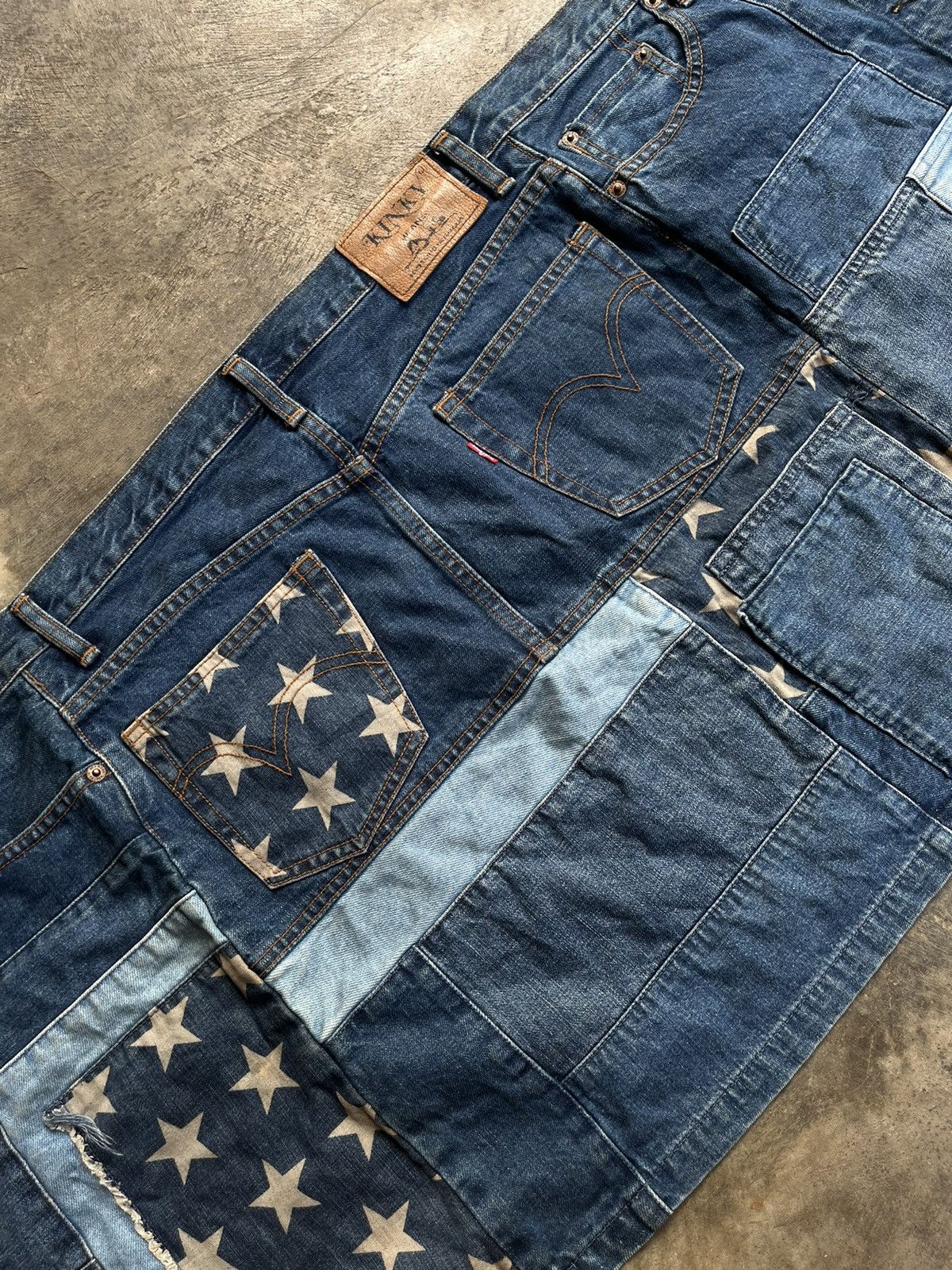 Hysteric Glamour 1990s Hysteric Glamour Kinky Hagi Patcwork Star Denim Skirt Size 32" / US 10 / IT 46 - 8 Thumbnail