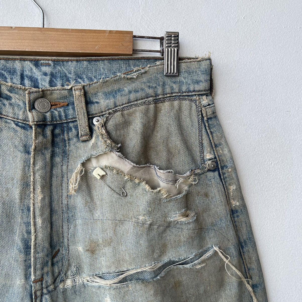 Levi's Thrashed Levi's 543 Reworked Anime Pop-Art Boro Sashiko Size US 30 / EU 46 - 5 Thumbnail