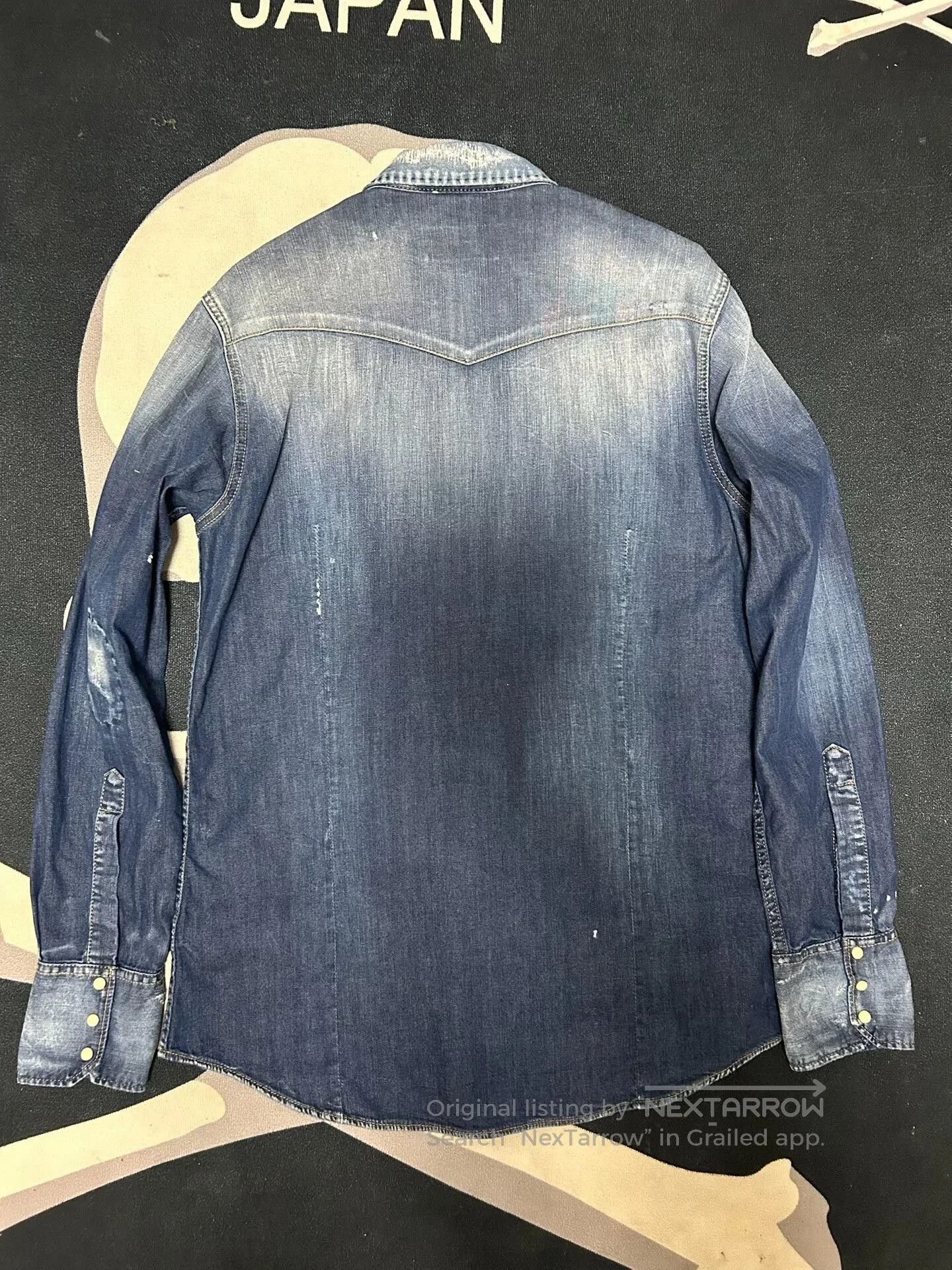 Dsquared2 dsquared2 Men's Denim Shirt with Unique Details. Size US L / EU 52-54 / 3 - 5 Thumbnail