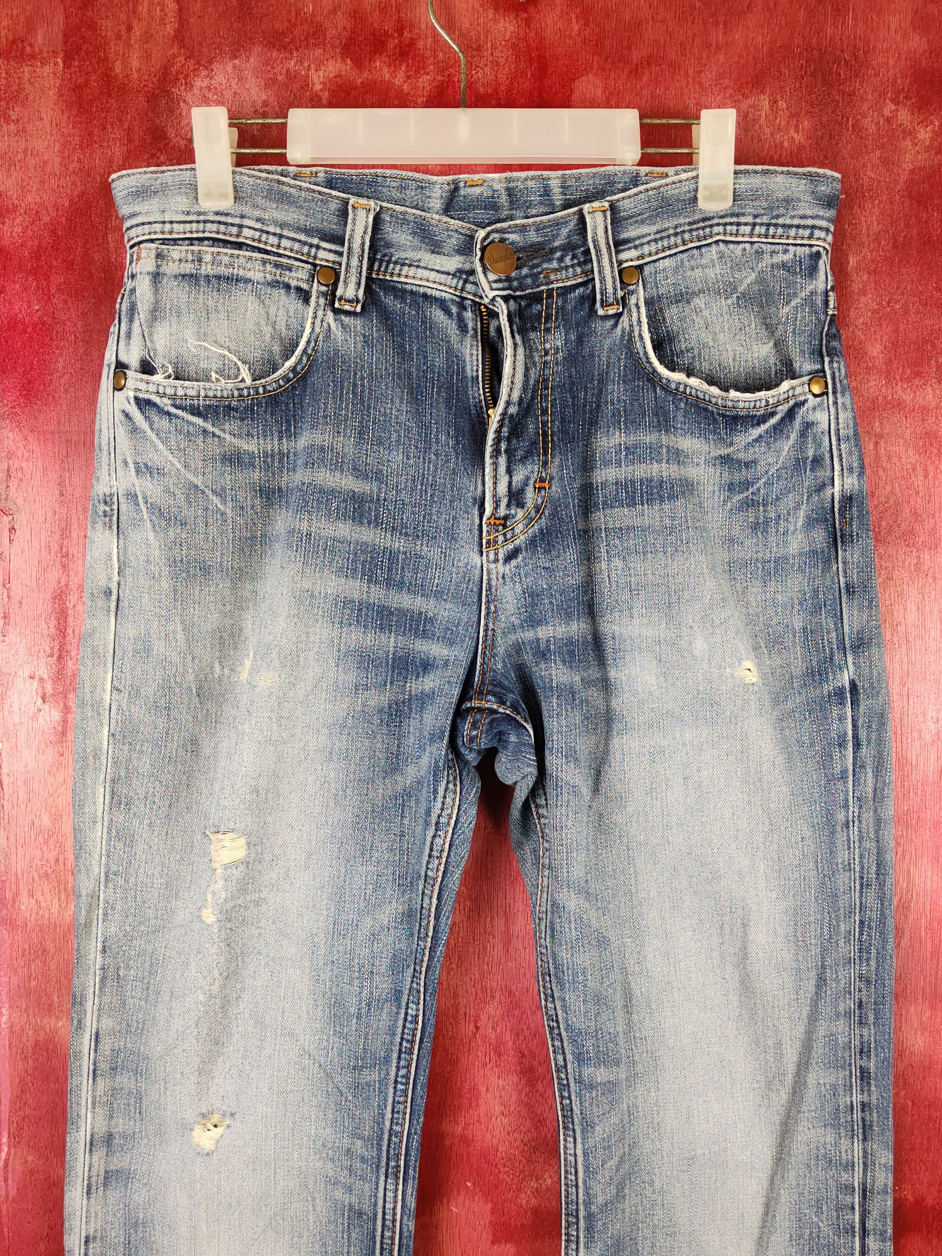 Vintage Wrangler Blue Faded Distressed Ripped Jeans #S1702 Size US 32 / EU 48 - 2 Thumbnail