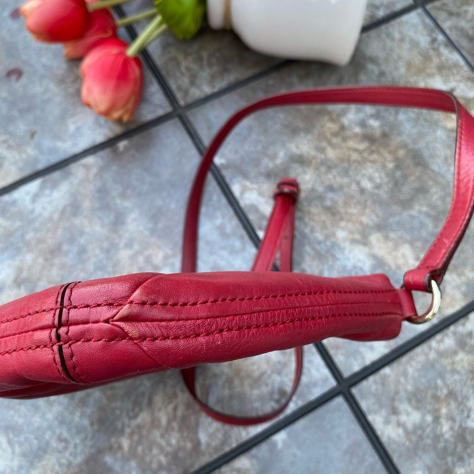 Cole Haan Cole Haan Red Leather Adele Pleated Small Crossbody Bag Size ONE SIZE - 9 Thumbnail